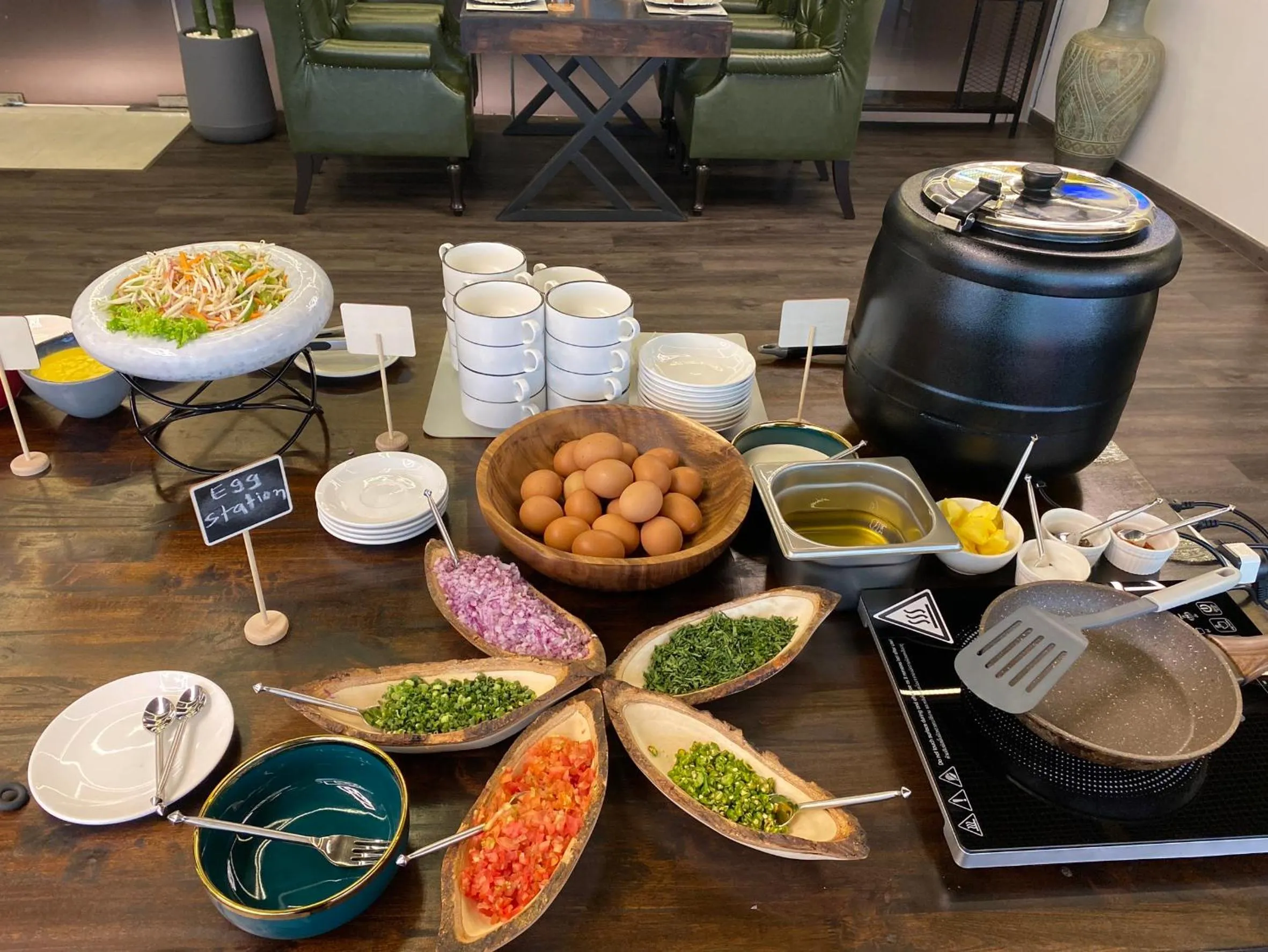 Food and drinks in Citadines Sukhumvit 11 Bangkok