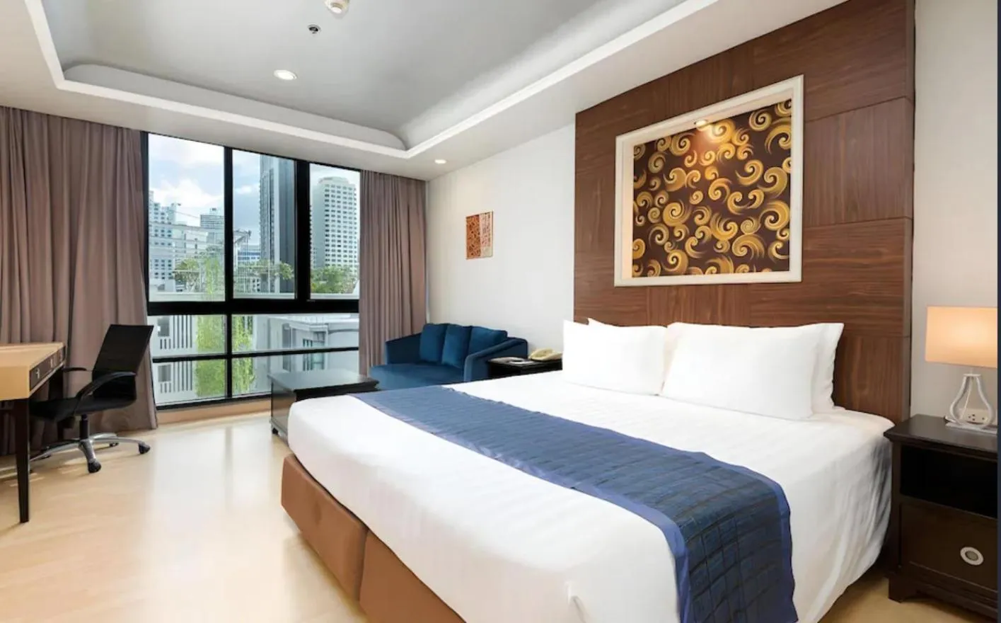 Bed in Admiral Premier Bangkok