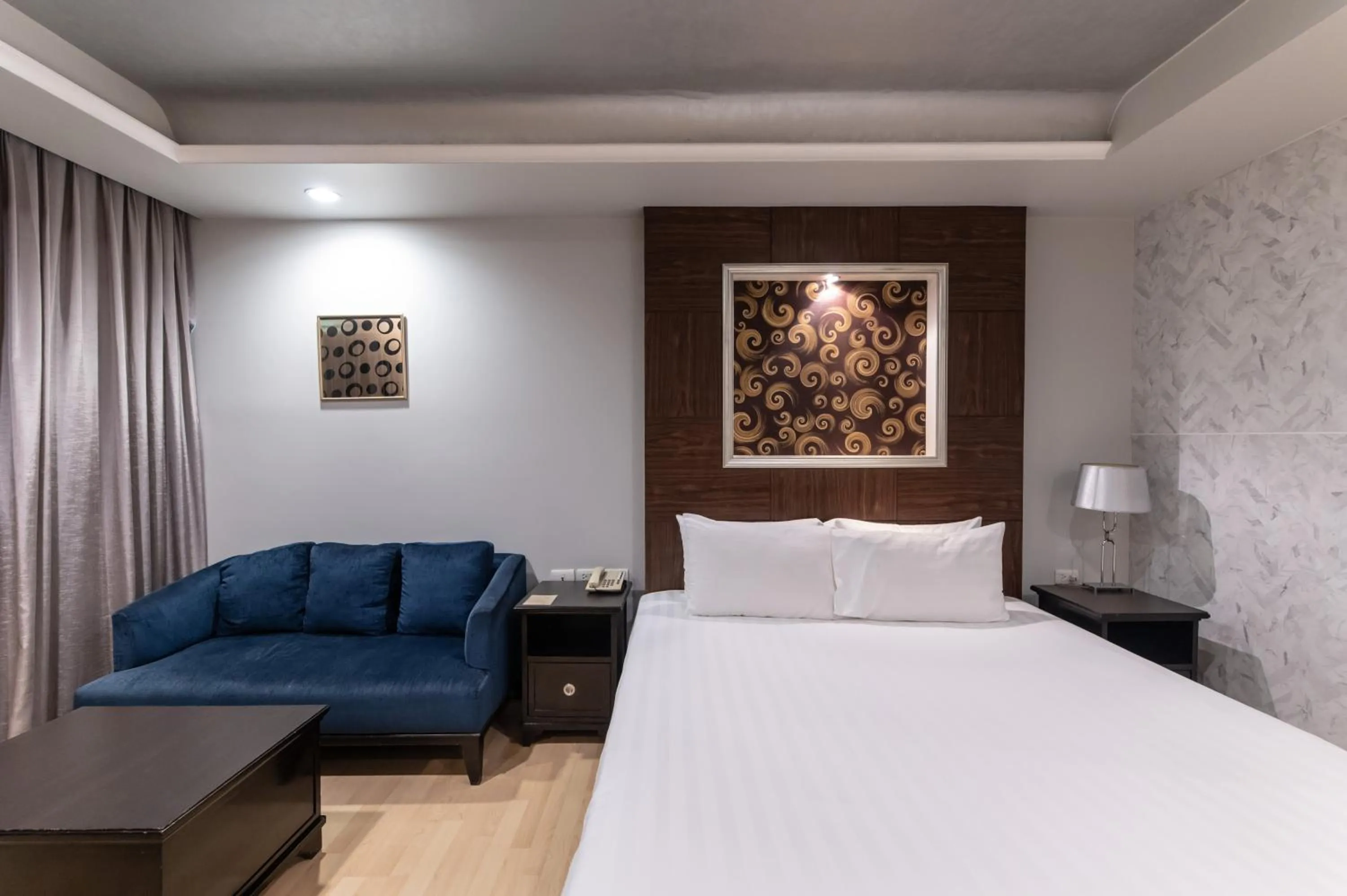 Bed in Admiral Premier Bangkok