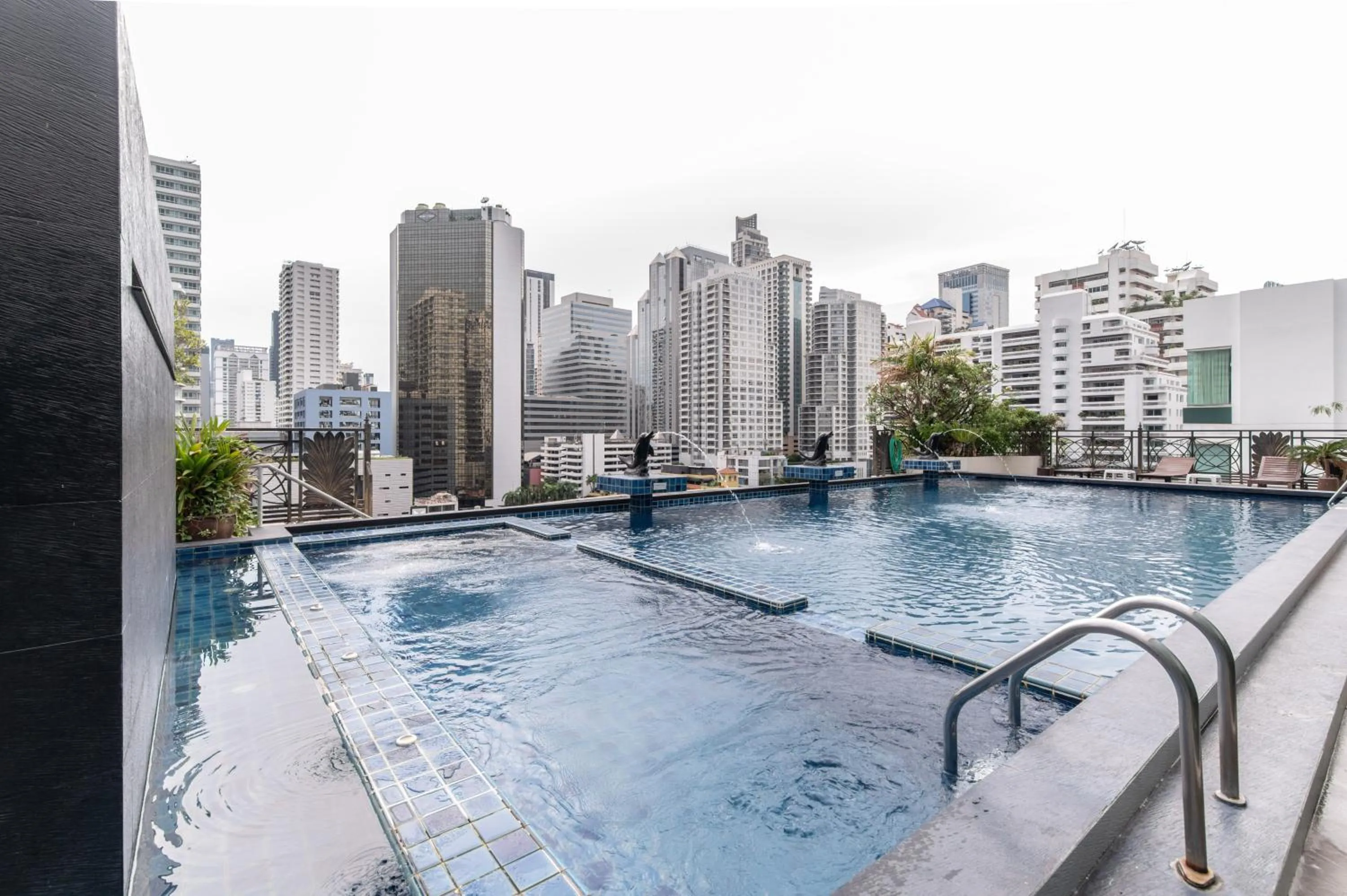 City view in Admiral Premier Bangkok