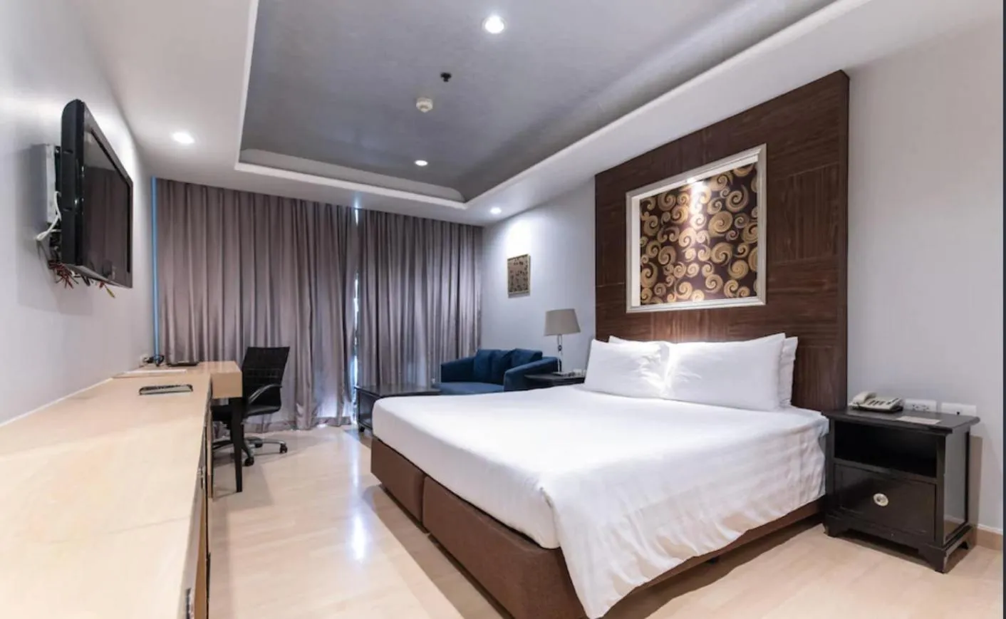 Bed in Admiral Premier Bangkok