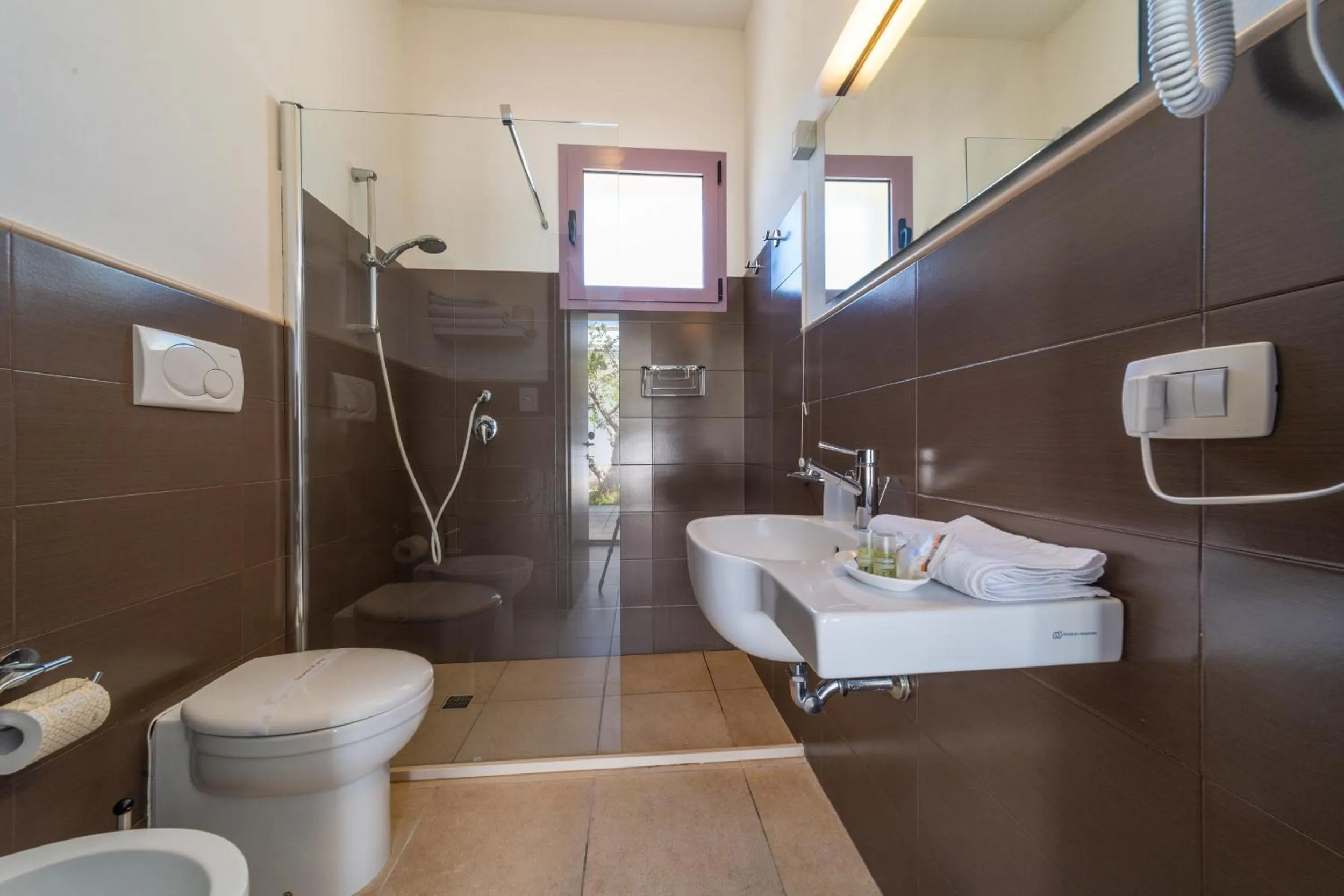 Bathroom in Corte dei Melograni Hotel Resort
