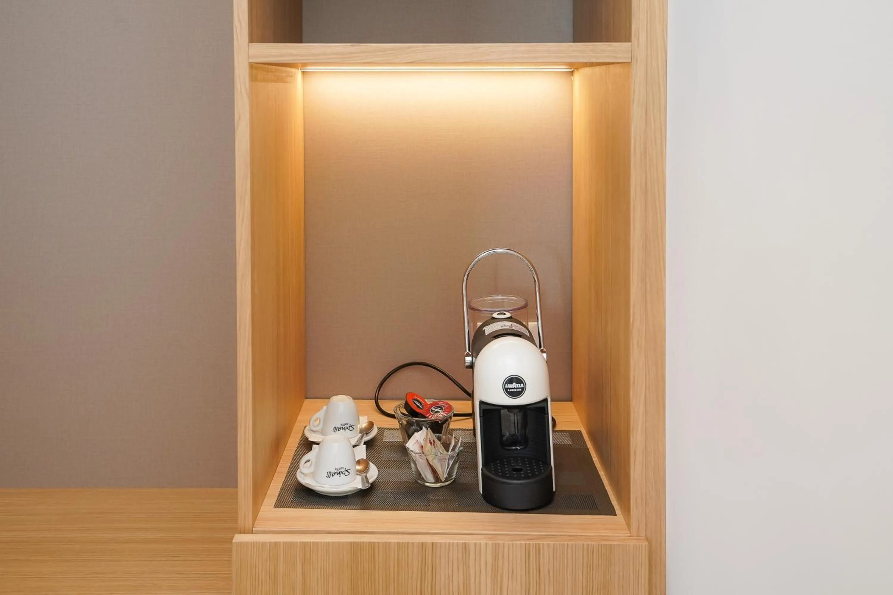 Coffee/tea facilities in Corte dei Melograni Hotel Resort