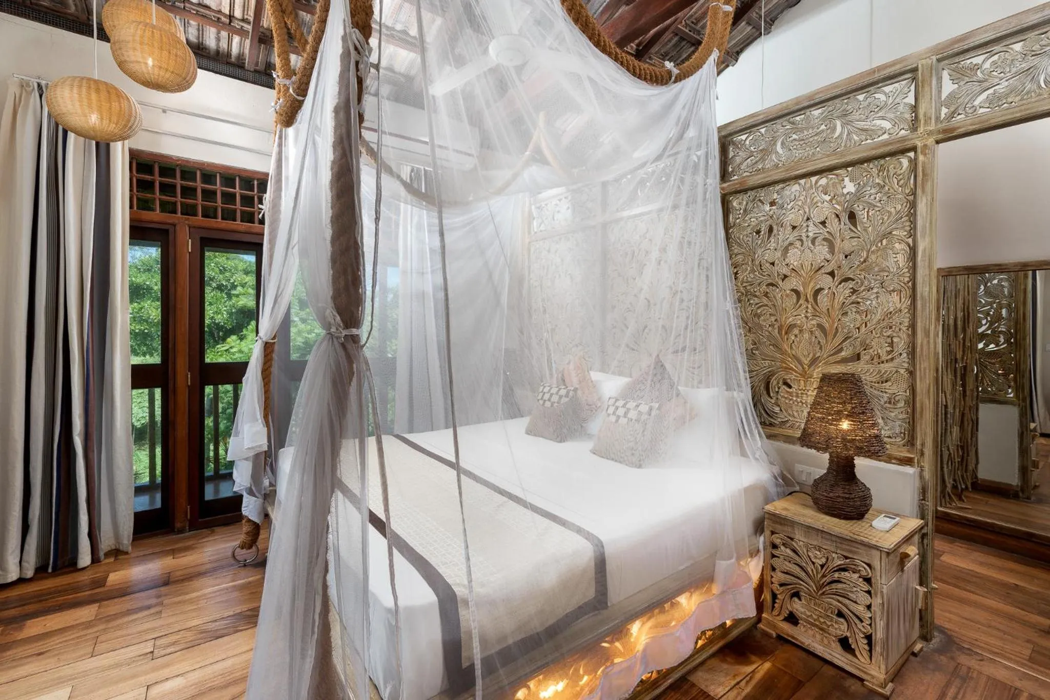 Bed in D Canal House