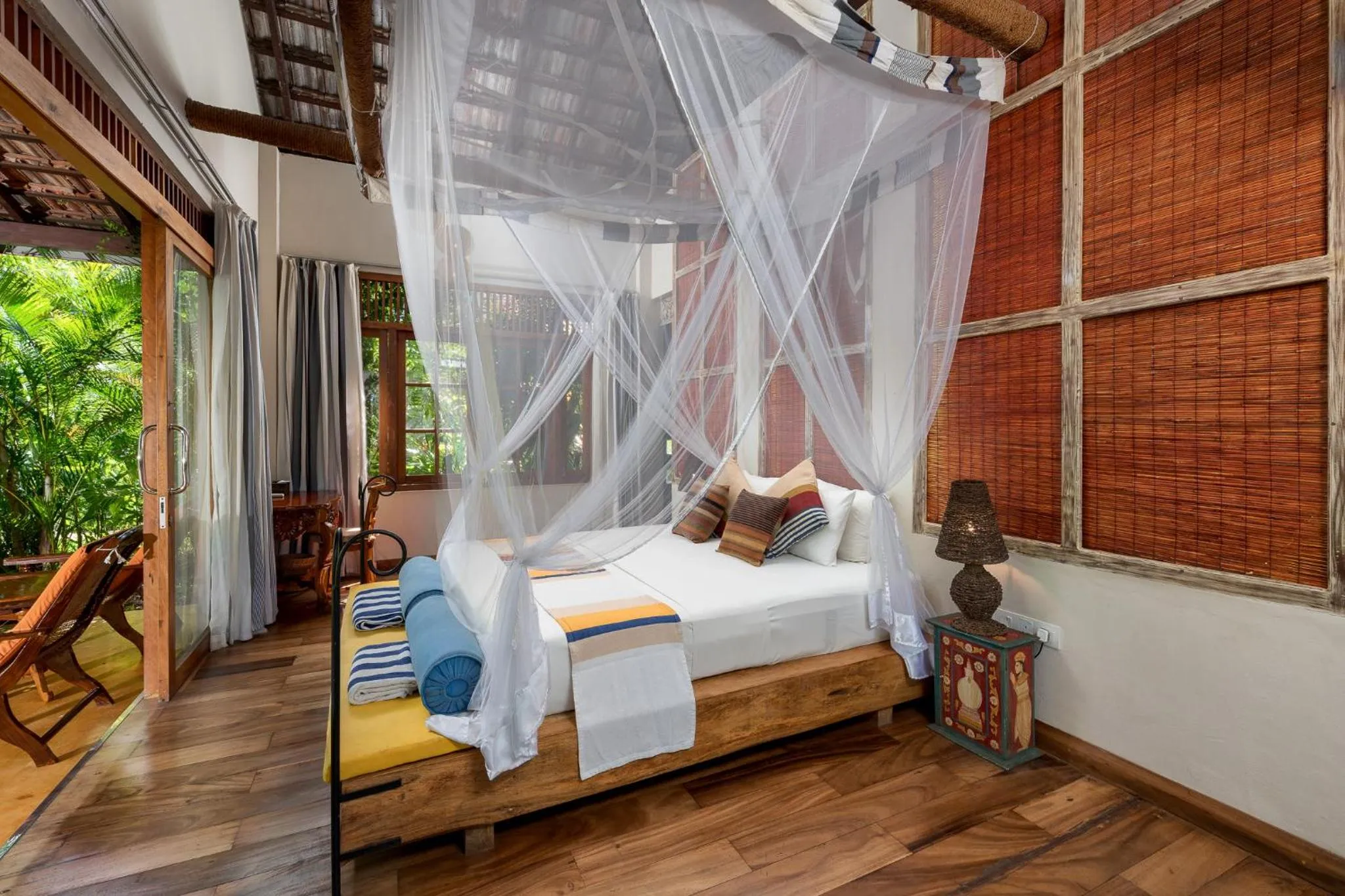 Bed in D Canal House