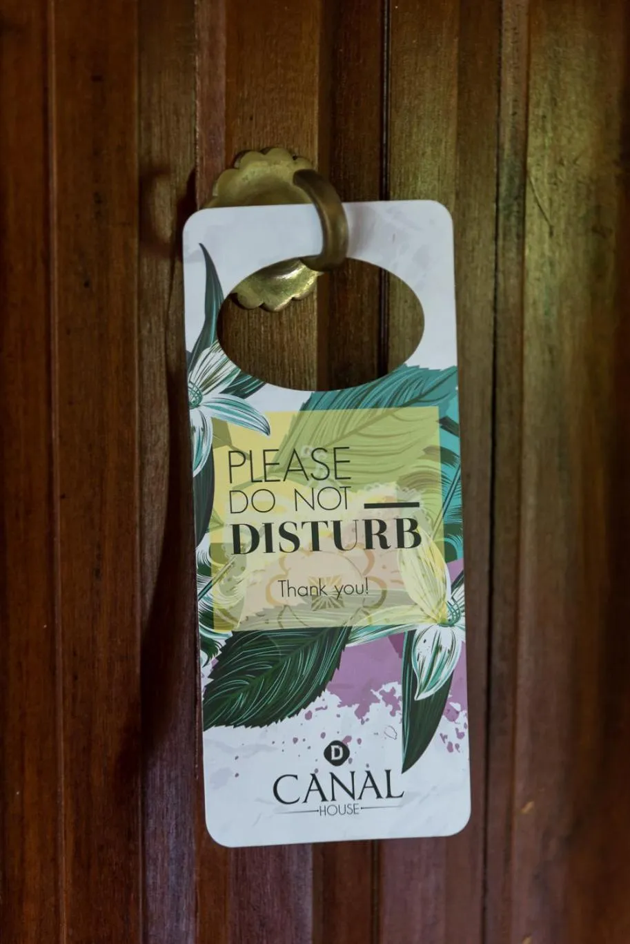 Decorative detail in D Canal House