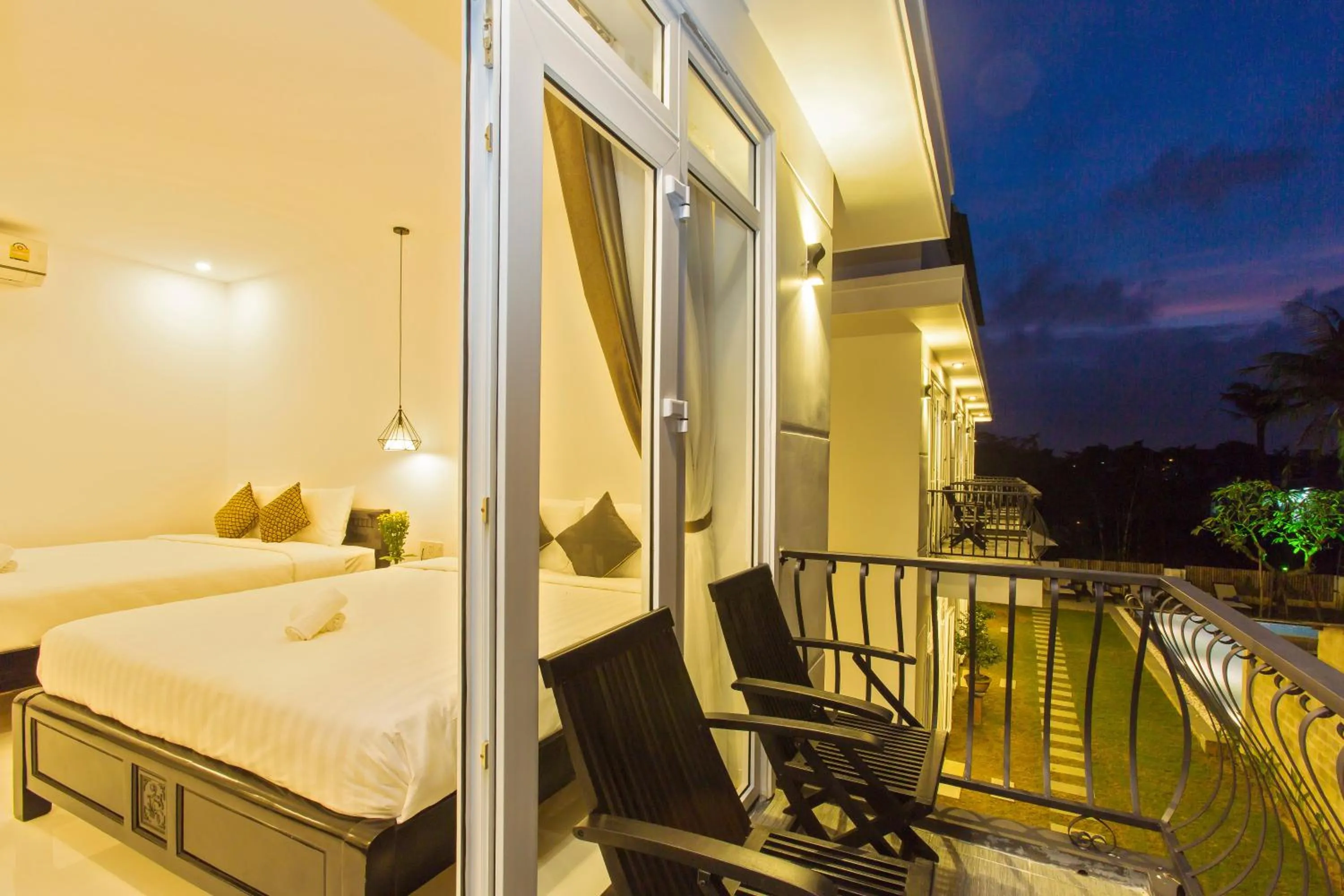 Garden, Bed in Hoi An Sunny Pool Villa