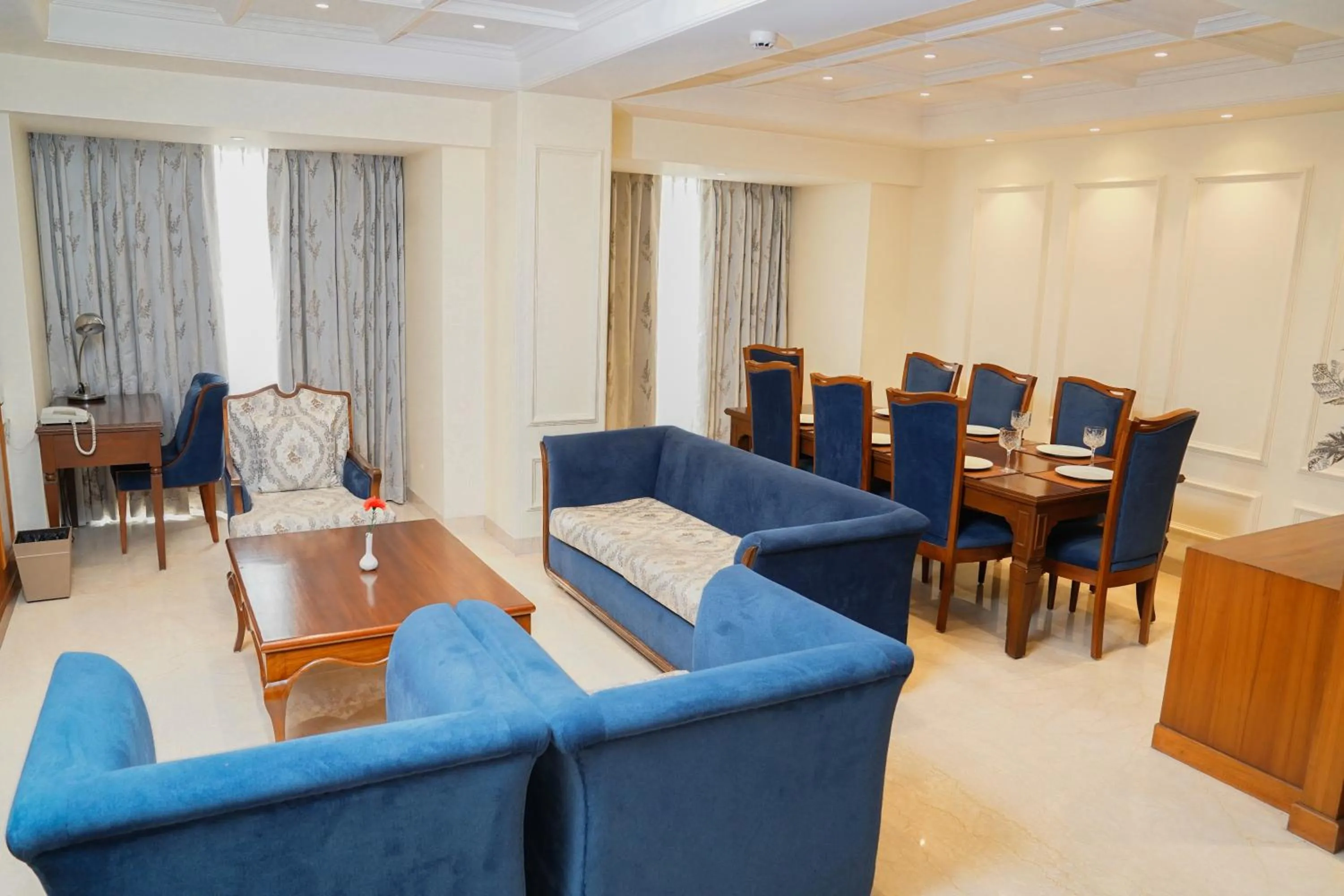 Seating area in Golden Sarovar Portico