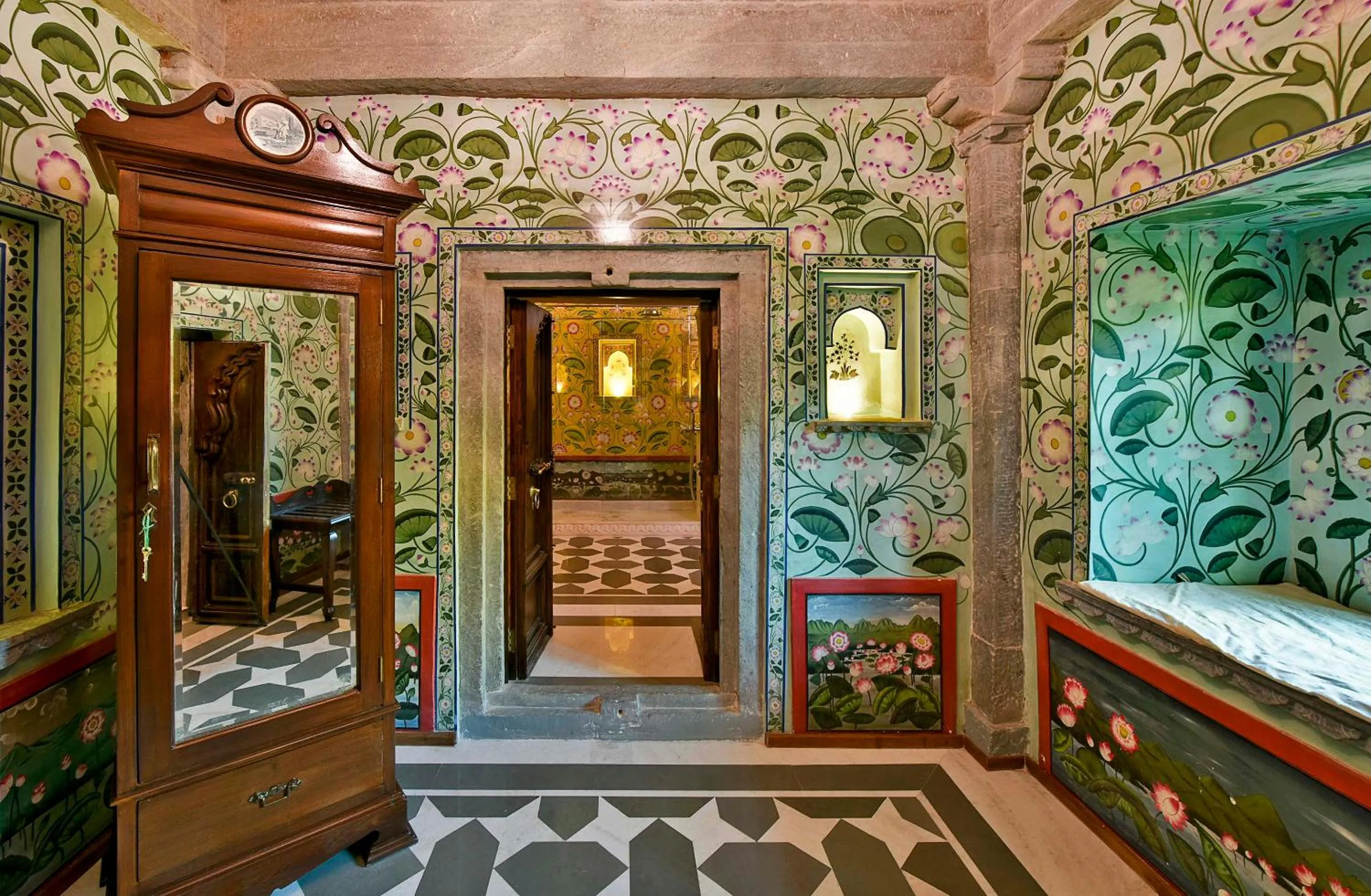 wardrobe in Gogunda Palace