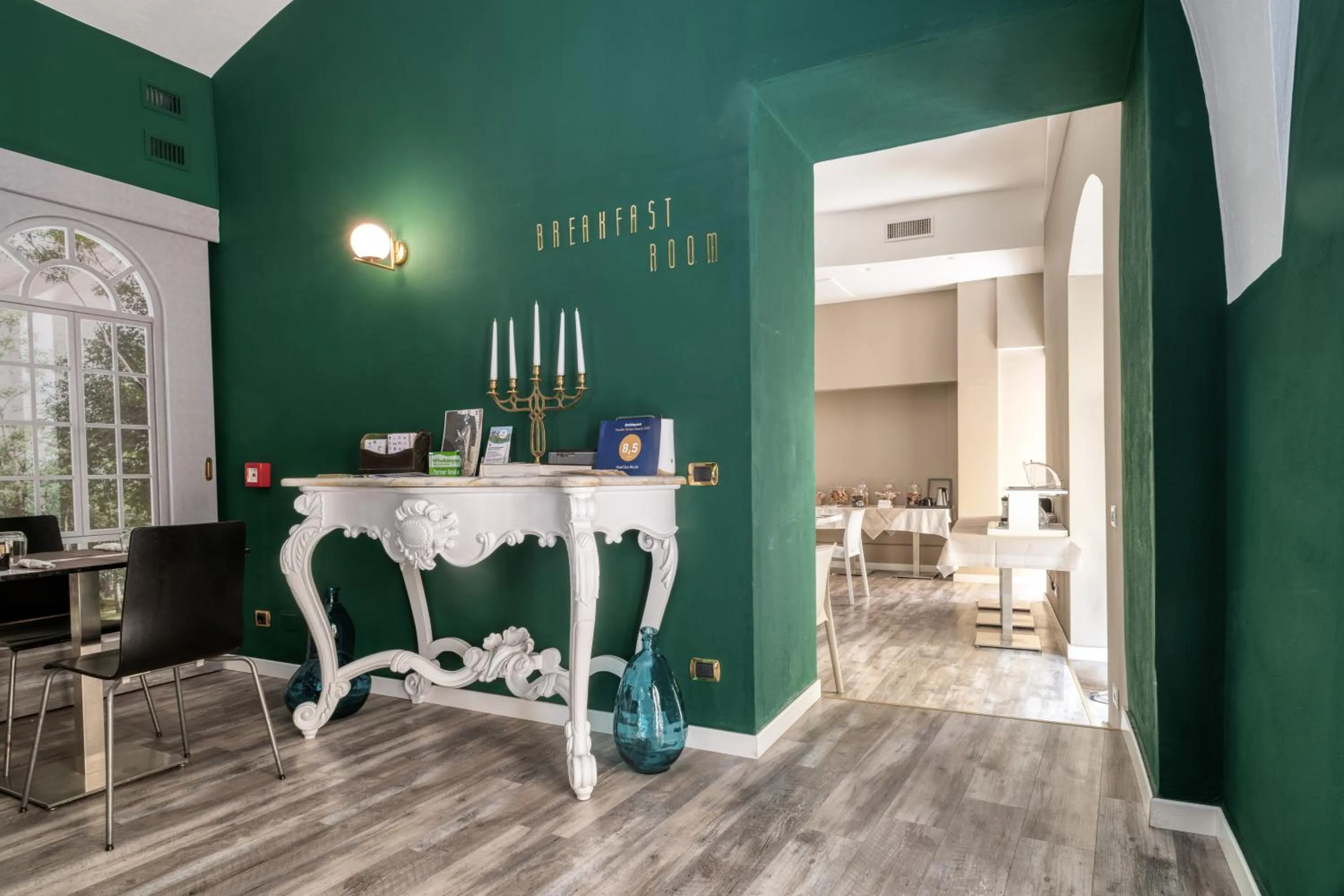 Communal lounge/ TV room in Hotel San Nicola