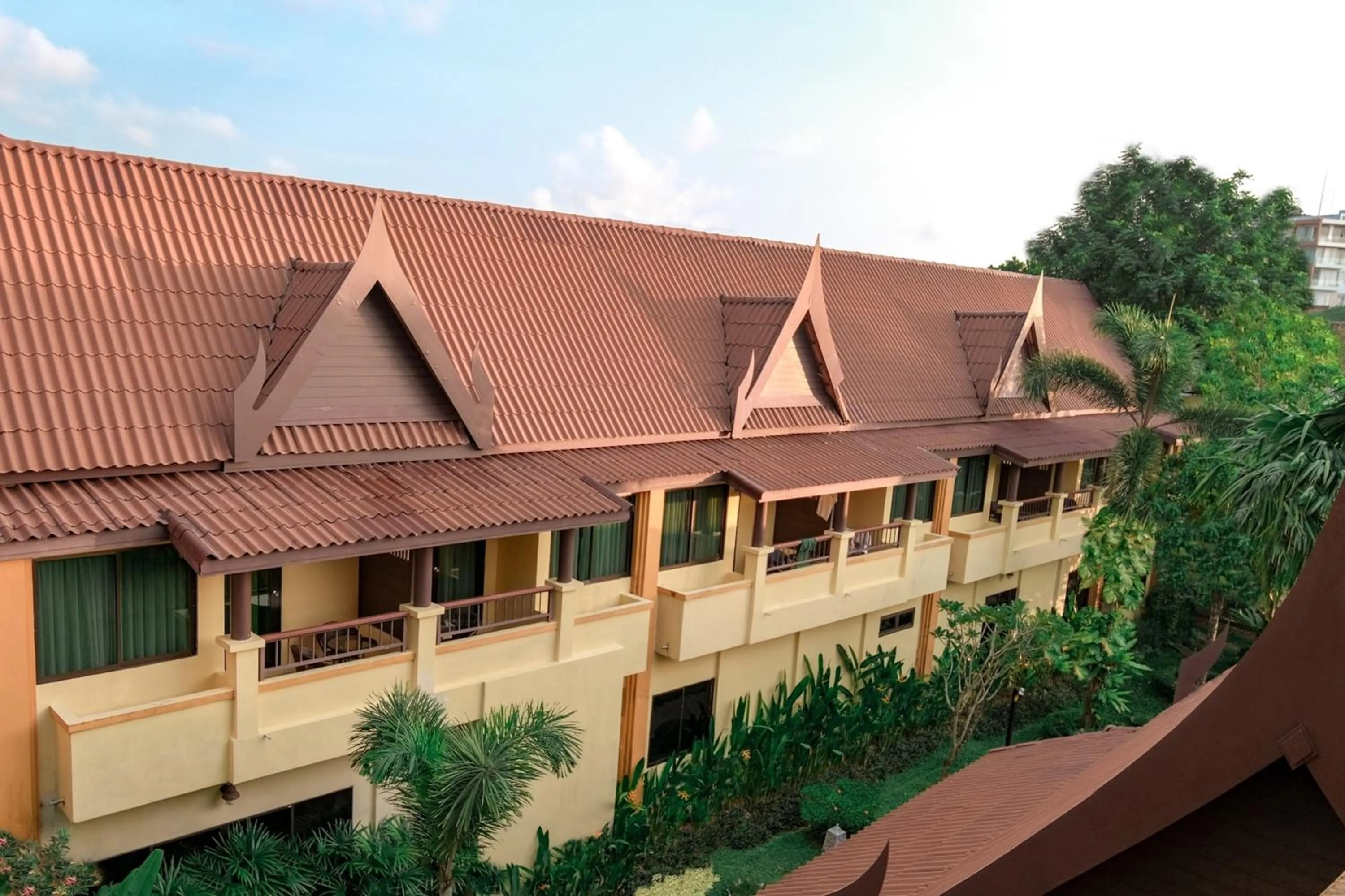 Property building in Diamond Cottage Resort & Spa
