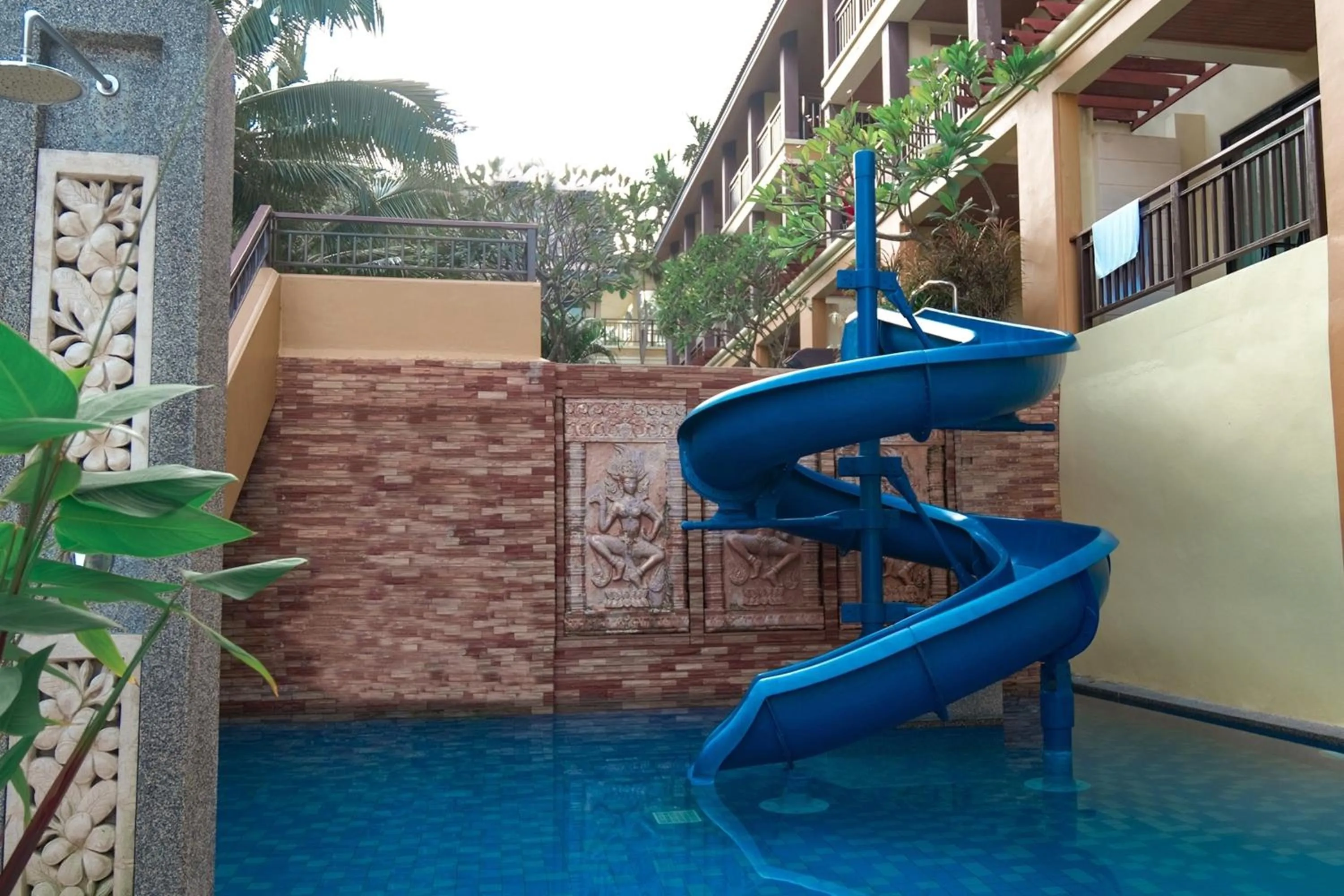 Area and facilities in Diamond Cottage Resort & Spa