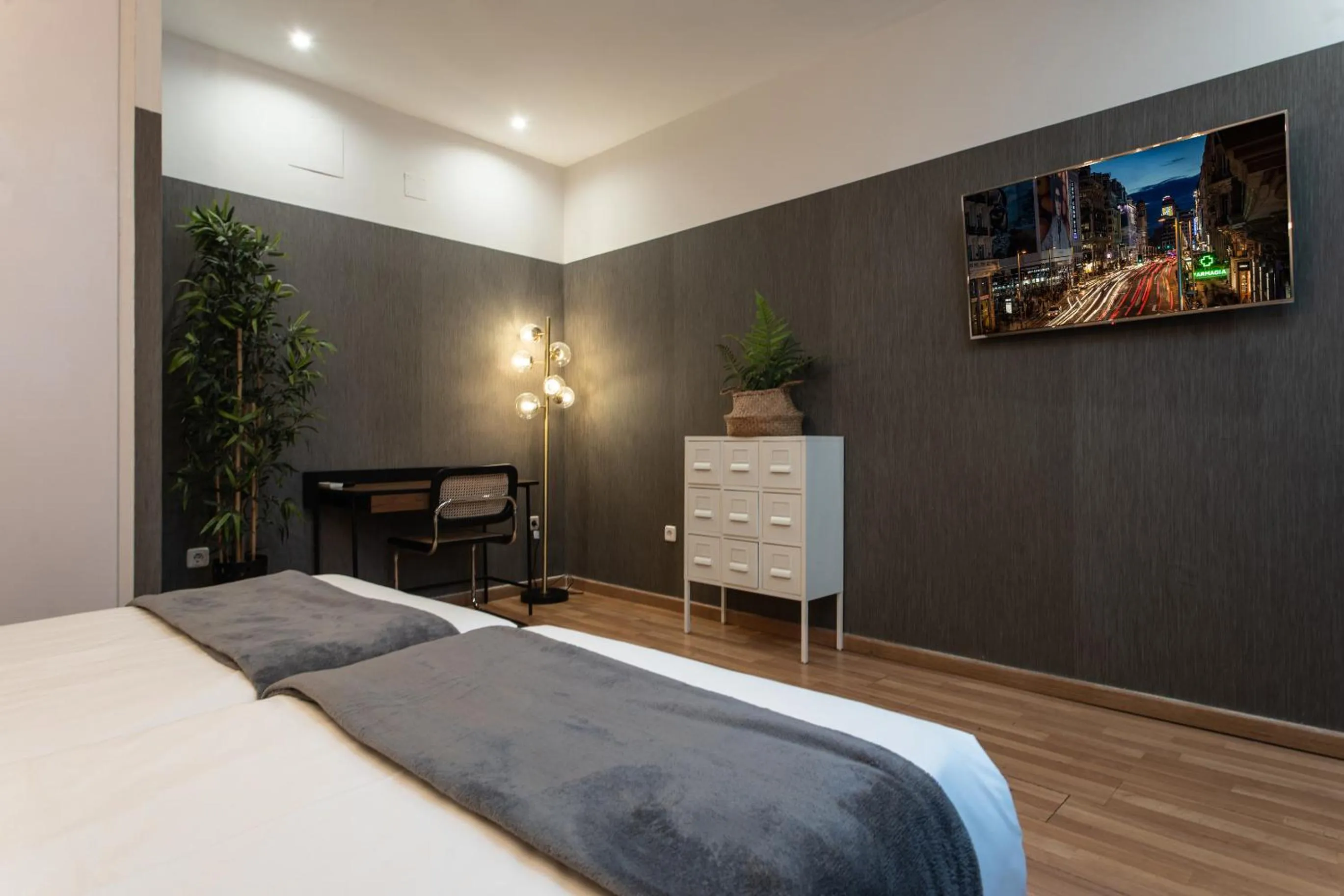 Bed in SUITES YOU Zinc