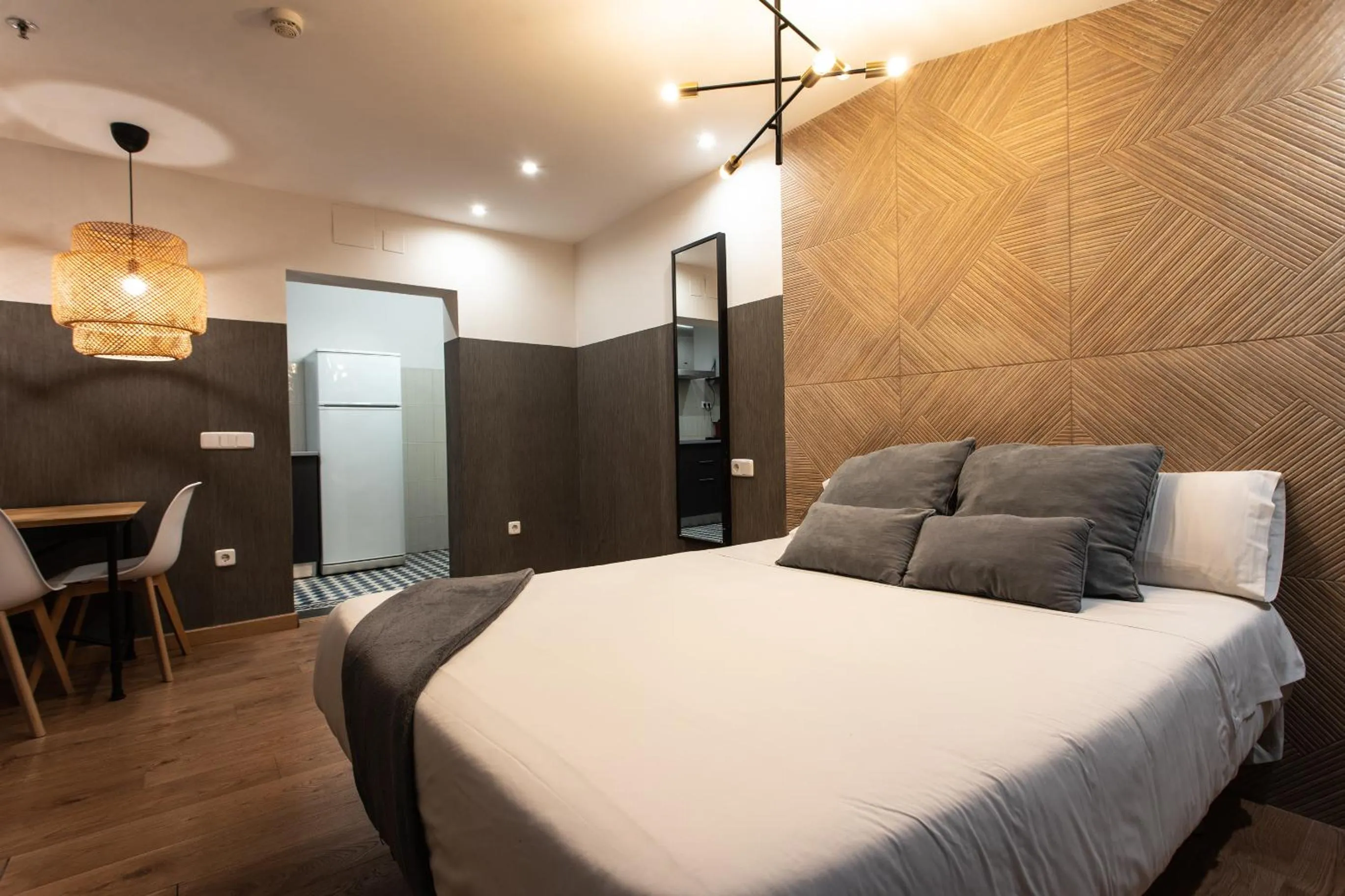 Bed in SUITES YOU Zinc