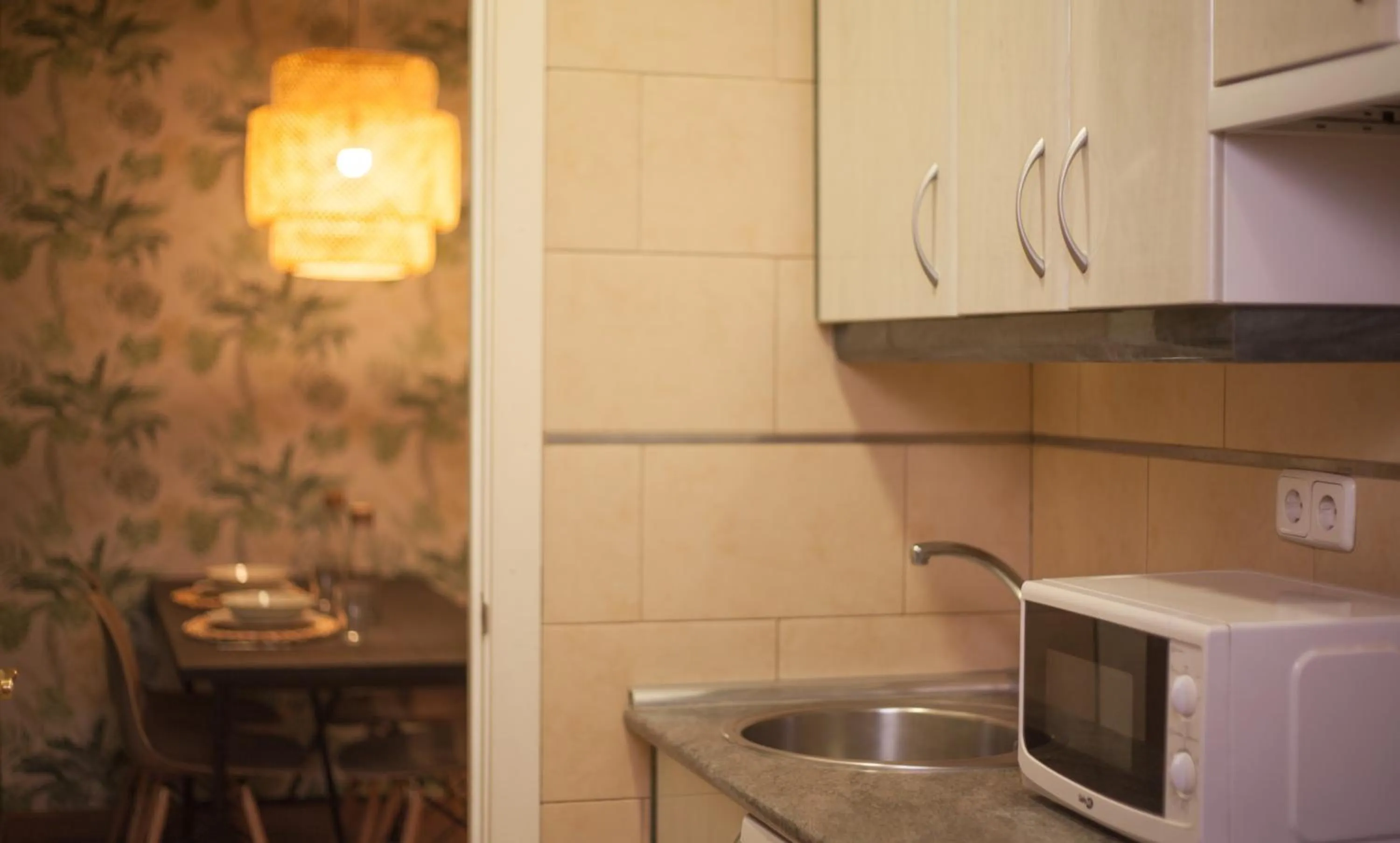 Kitchen or kitchenette in SUITES YOU Zinc