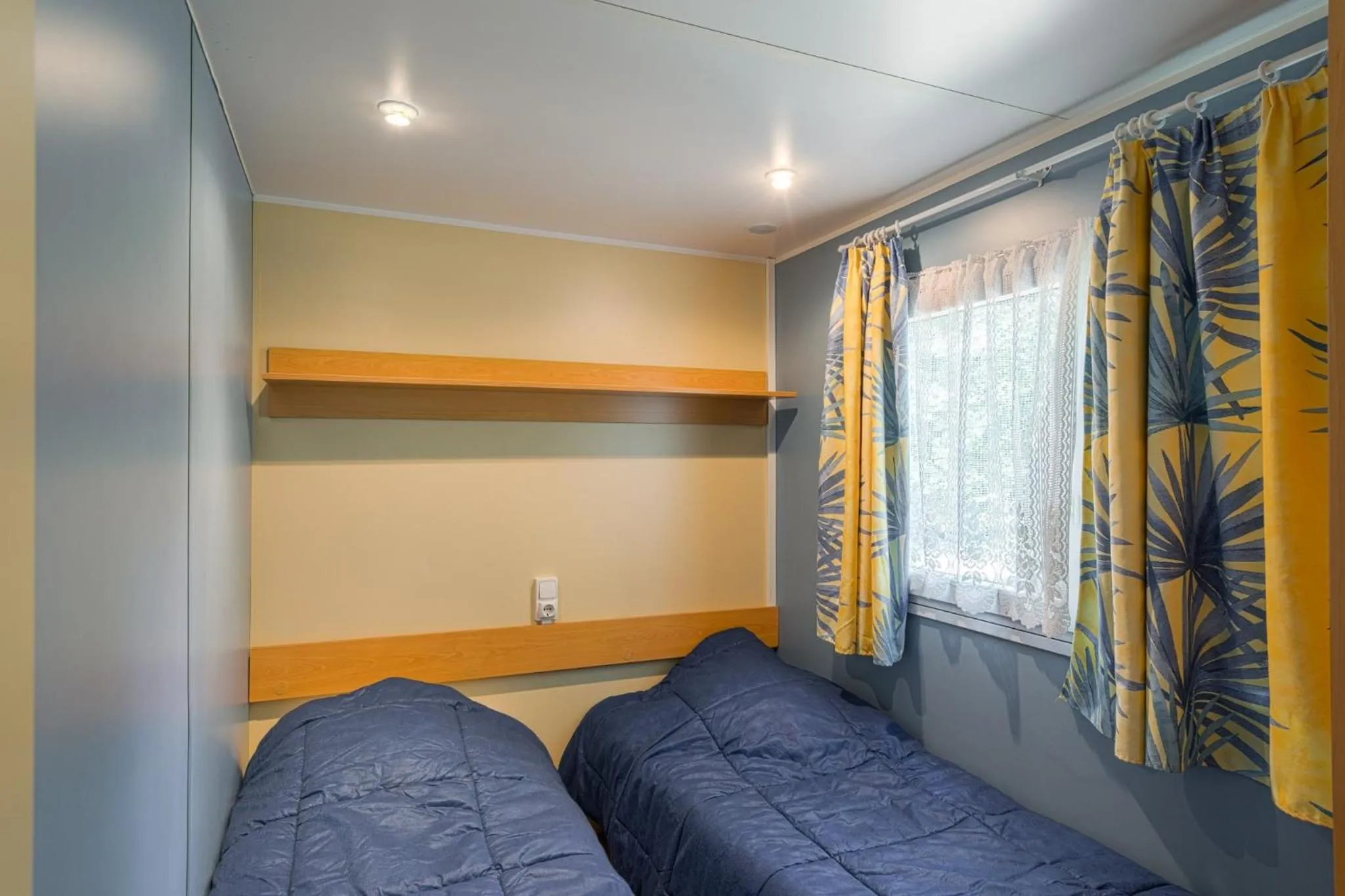 Photo of the whole room, Bed in Domaine De Miraval