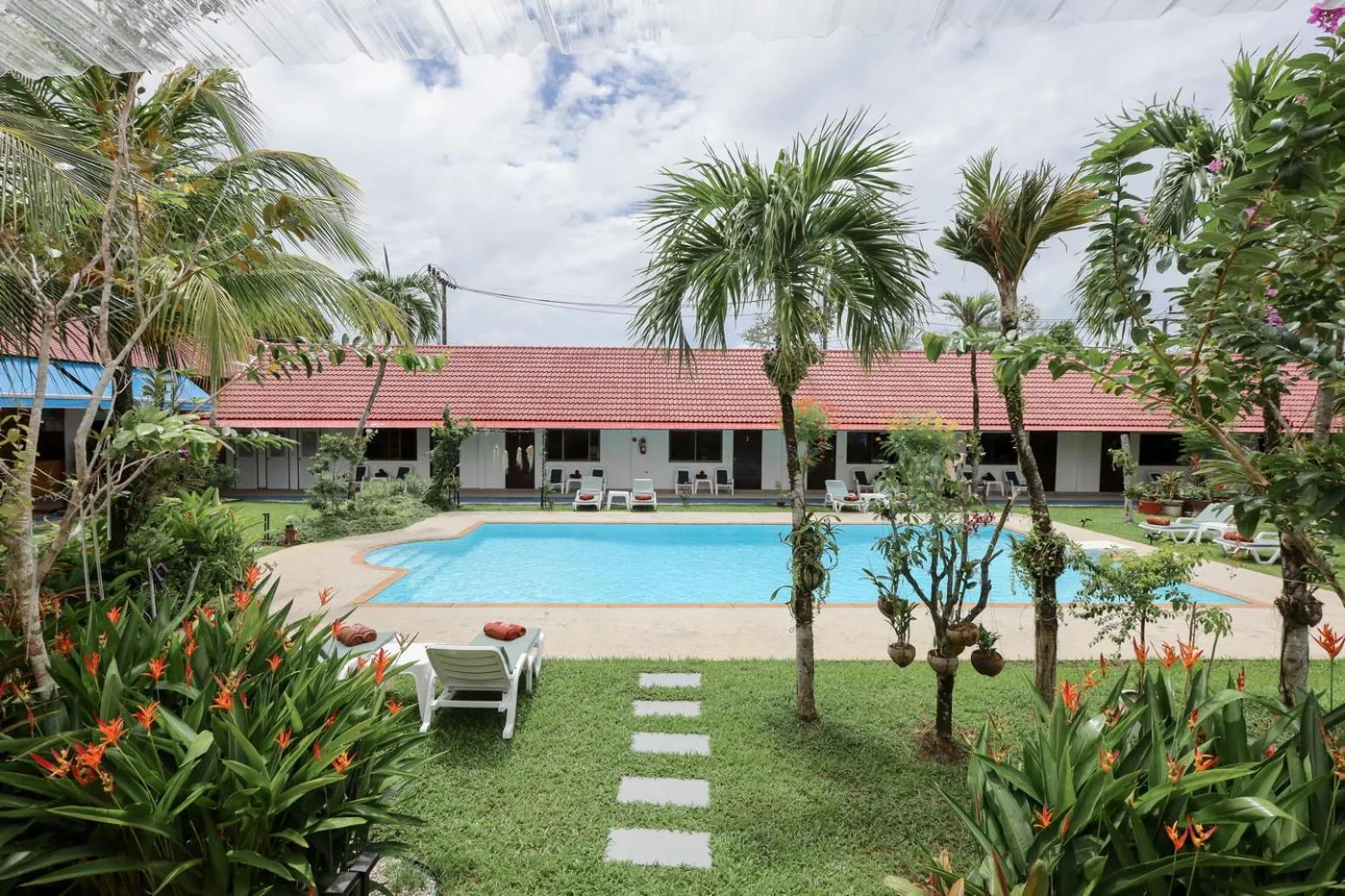 Swimming pool in The Golddiggers Resort