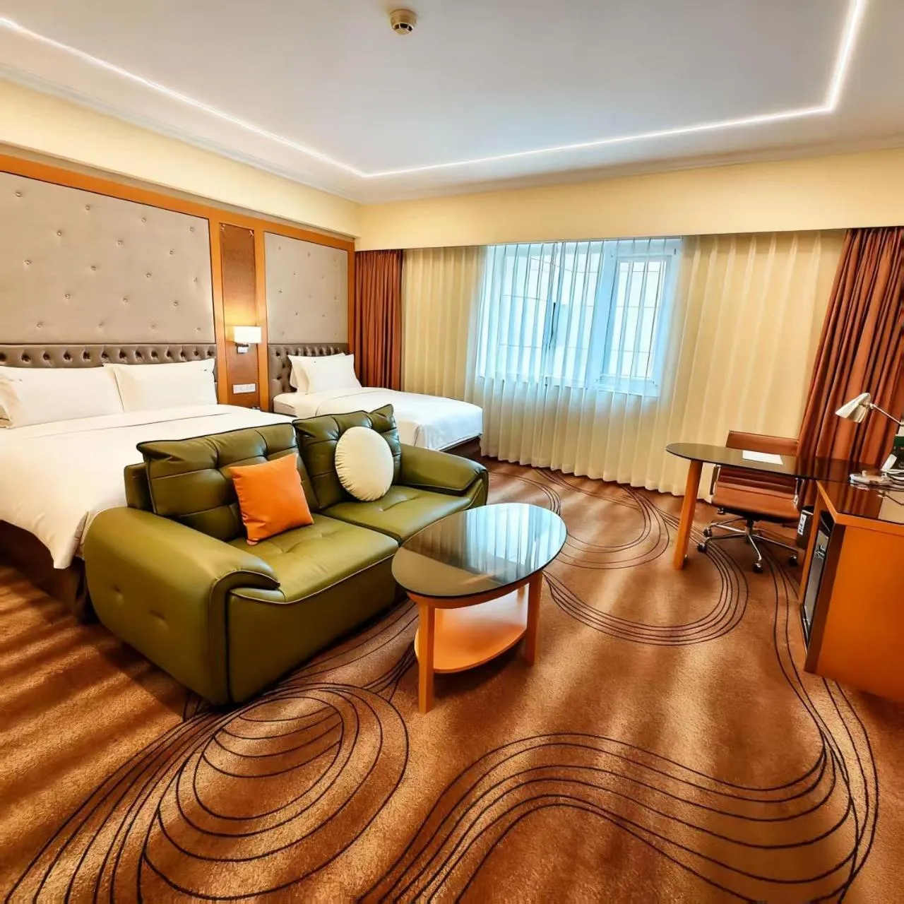 Photo of the whole room, Bed in Holiday Inn Beijing Chang An West by IHG