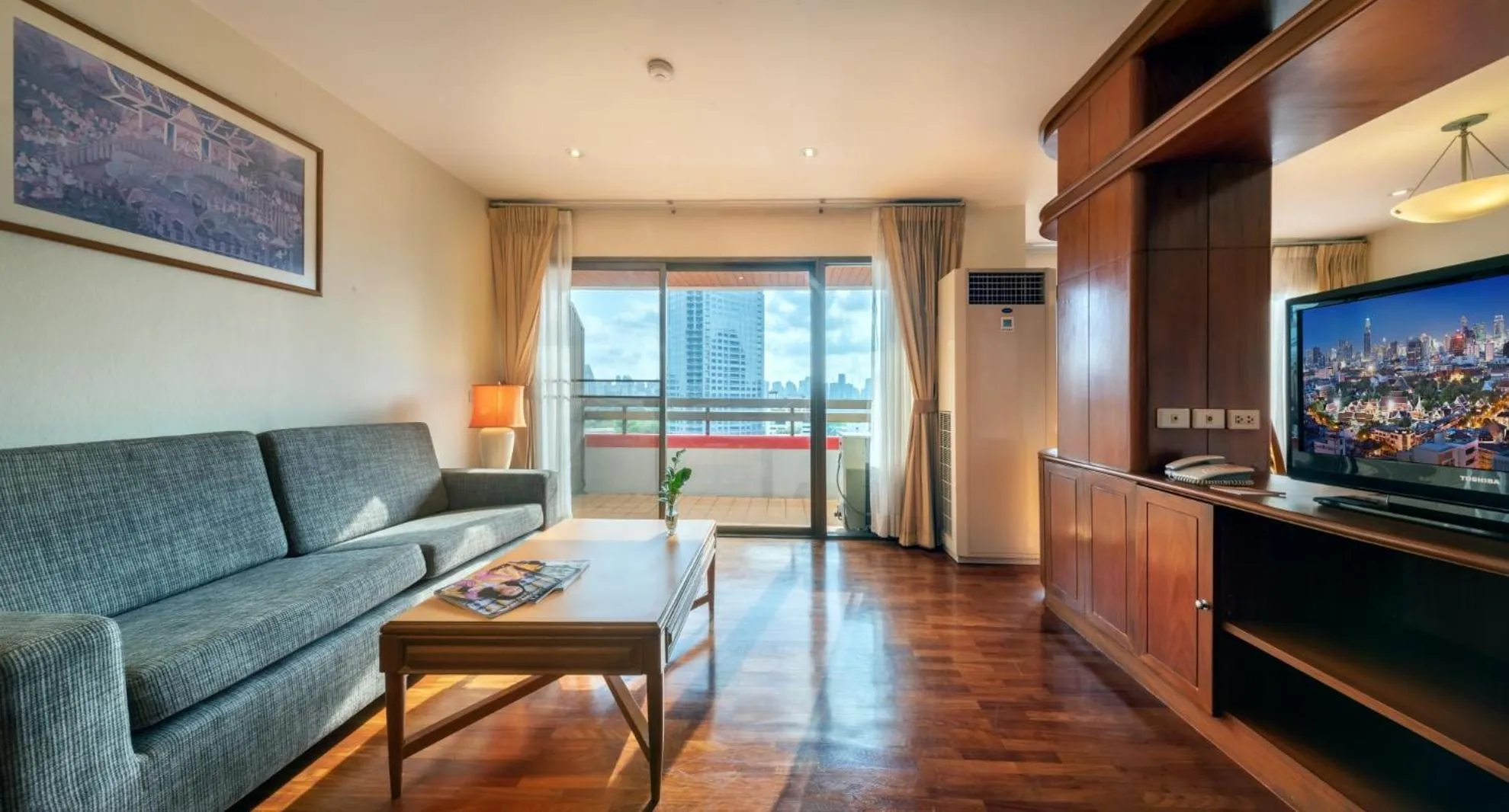 TV and multimedia in Bandara Suites Silom, Bangkok