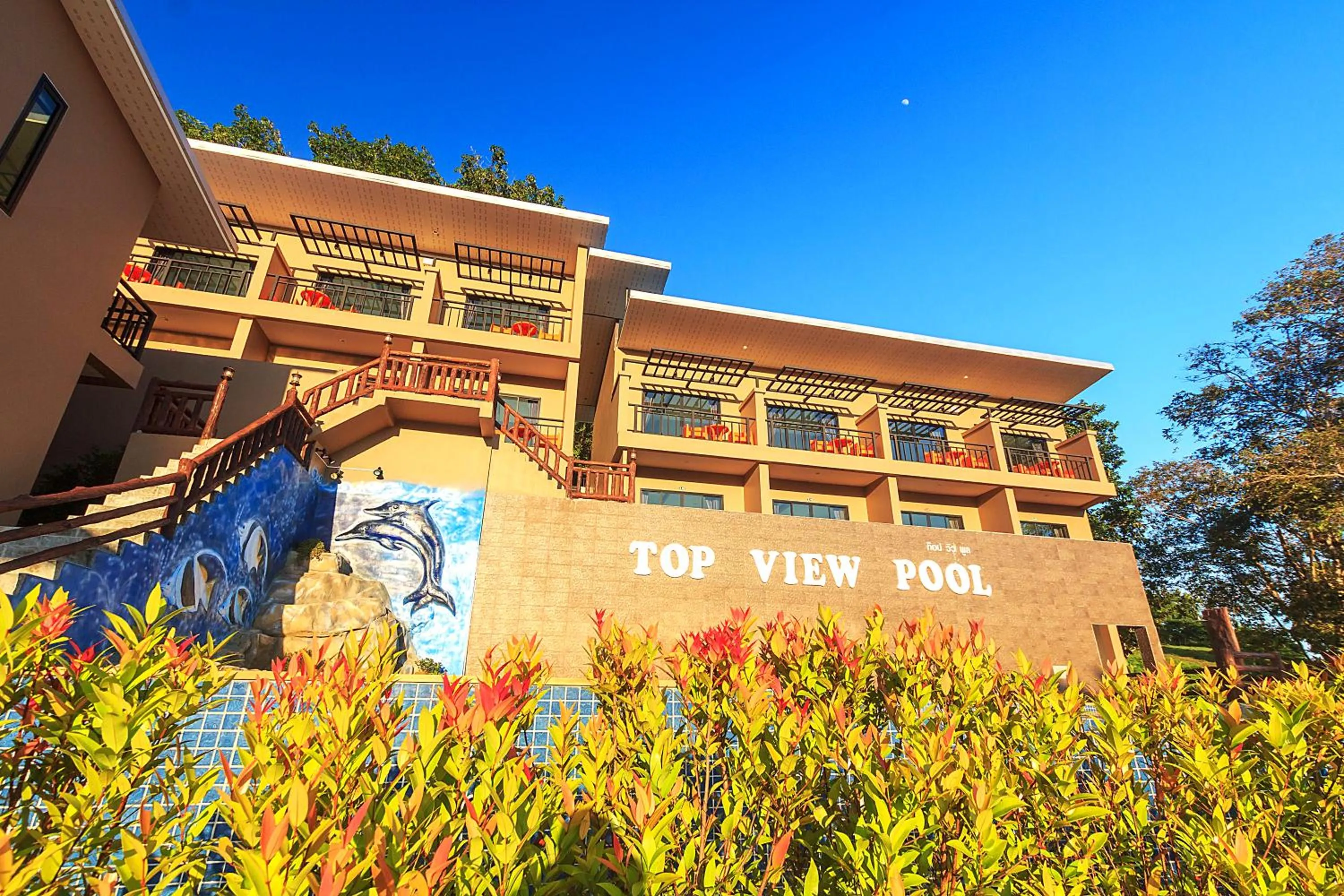 Property building in Phi Phi Top View Resort