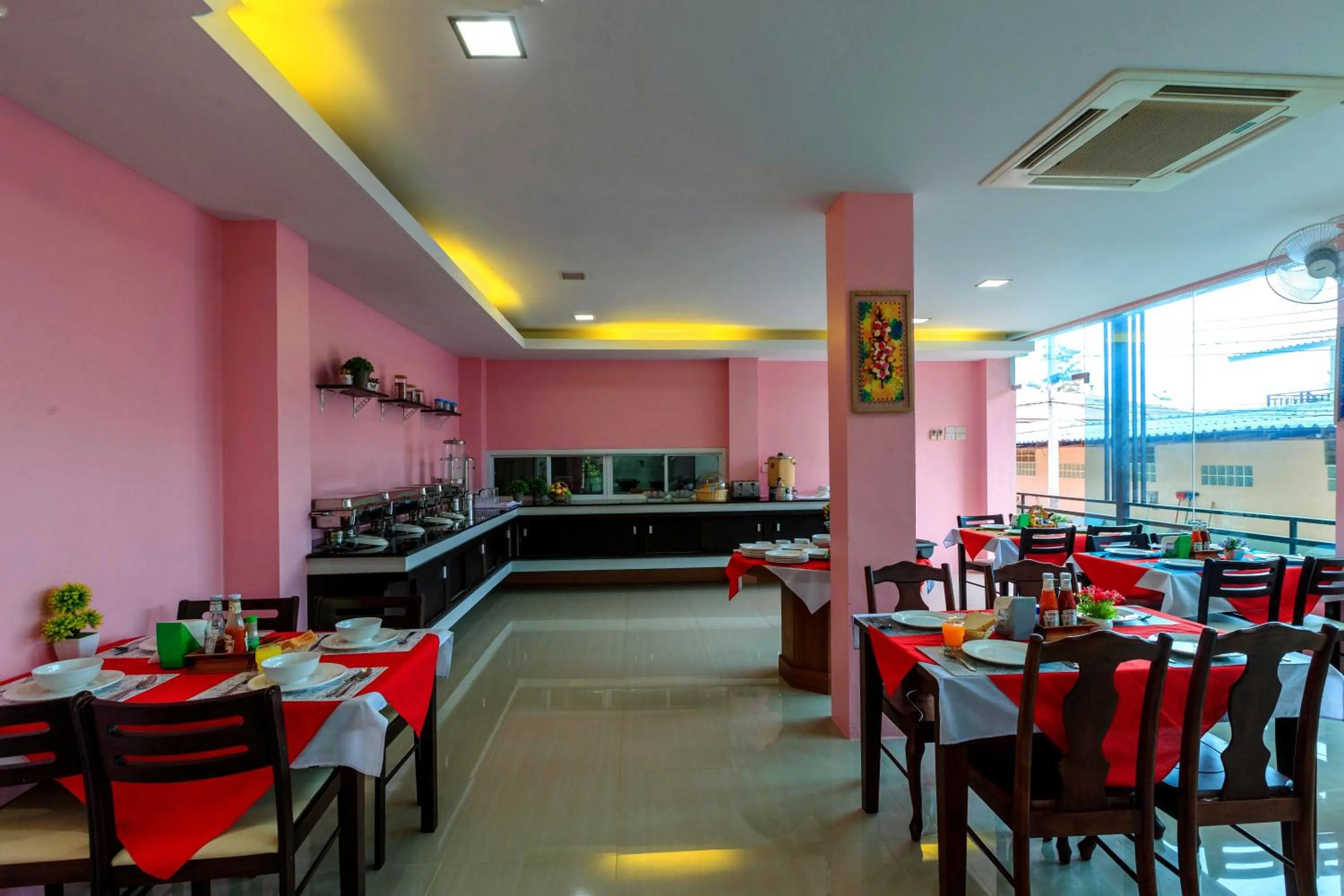 Restaurant/places to eat in Phi Phi Top View Resort