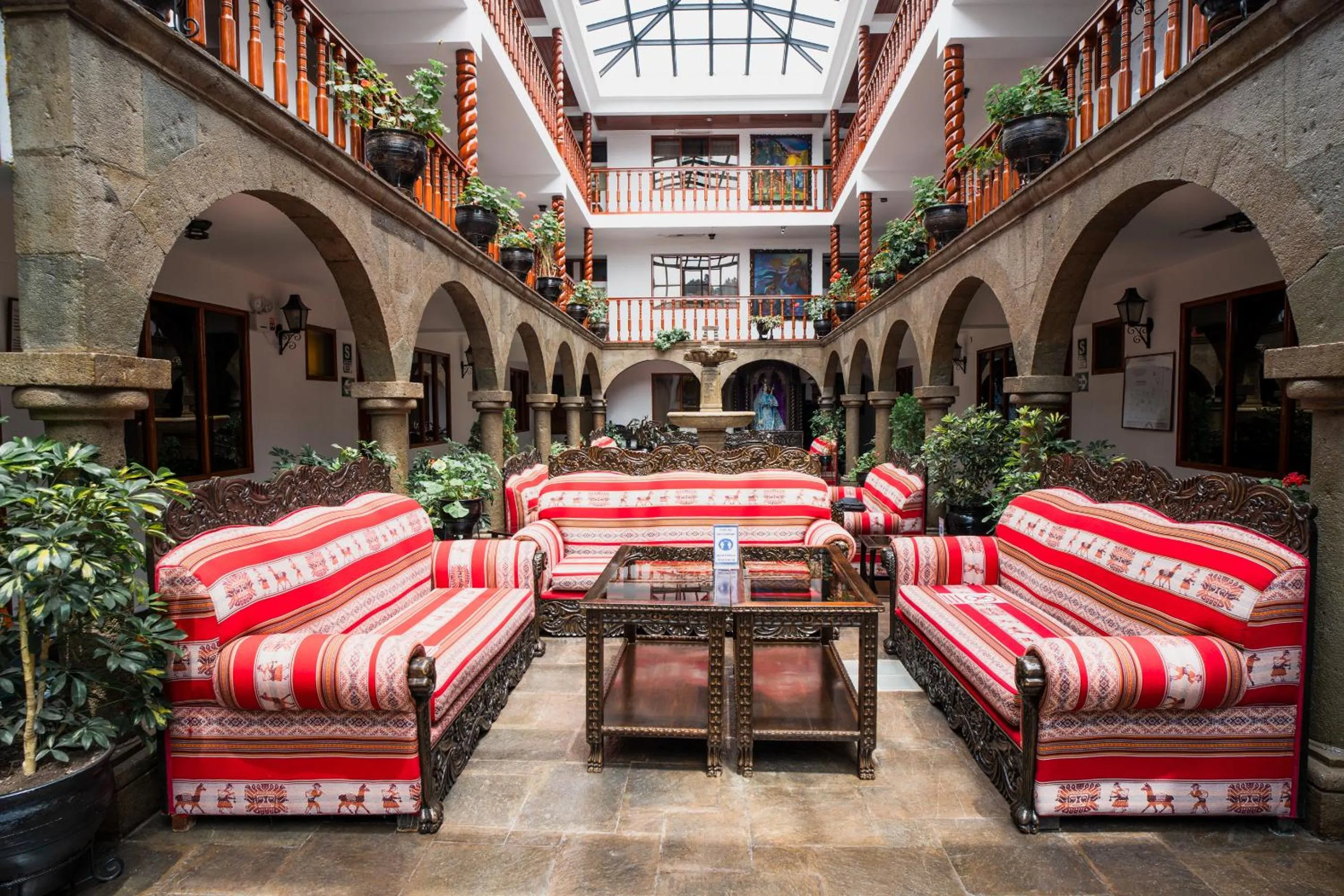 Living room in Munay Wasi Inn