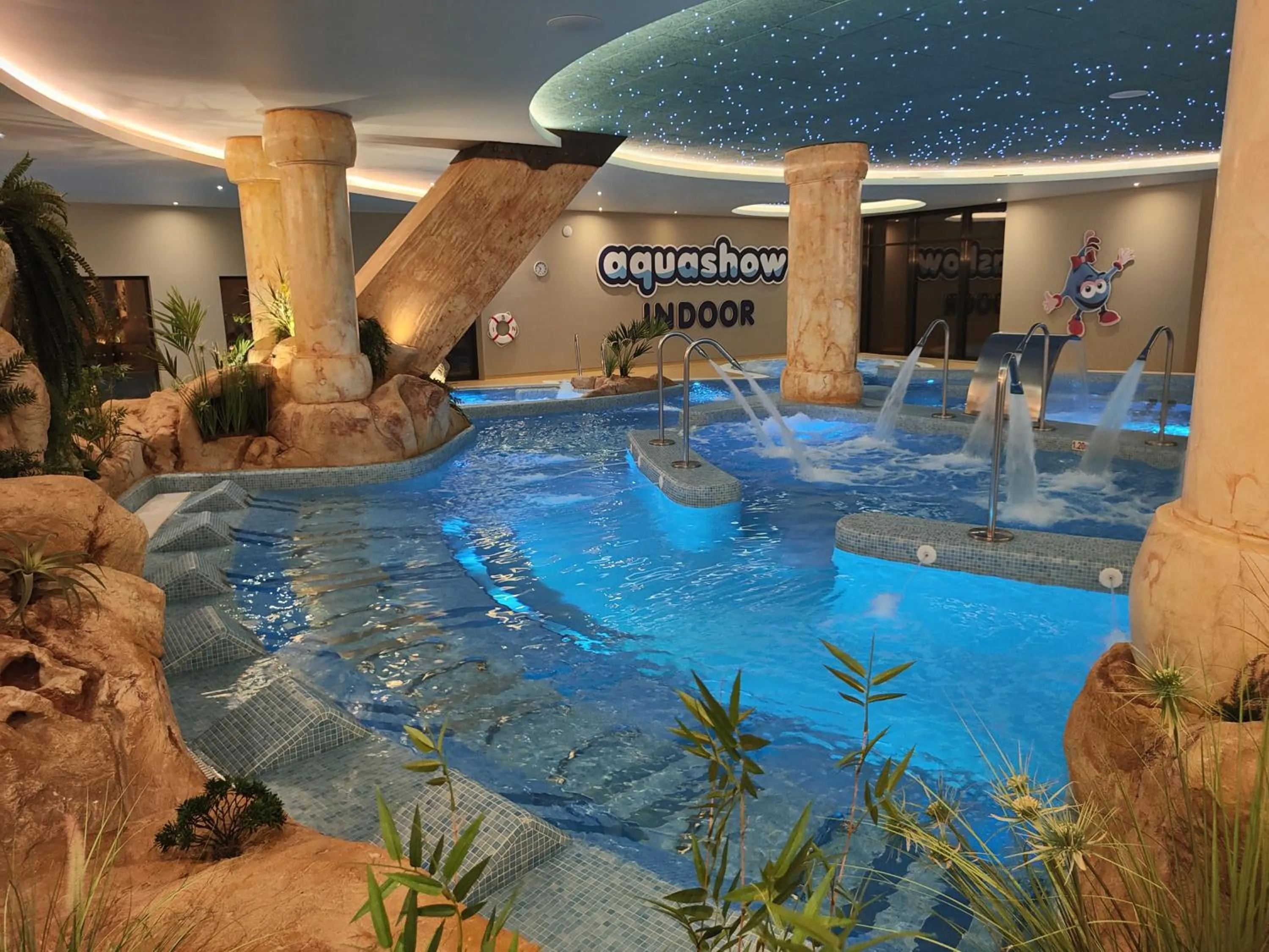 Aqua park in Aquashow Park Hotel