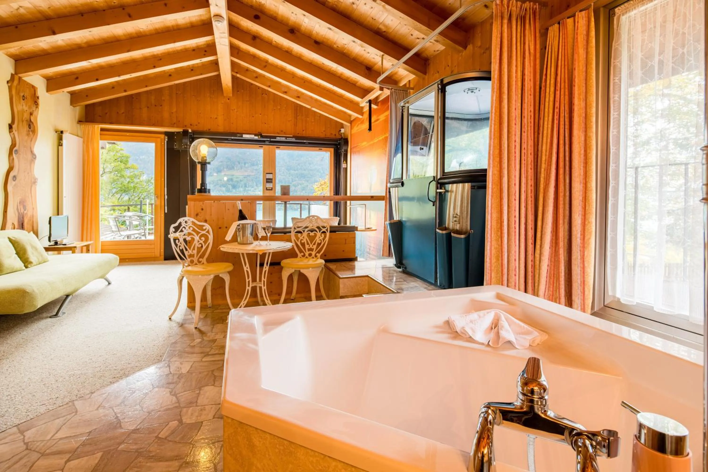 Balcony/Terrace in Hotel Lindenhof by Crossworld AG