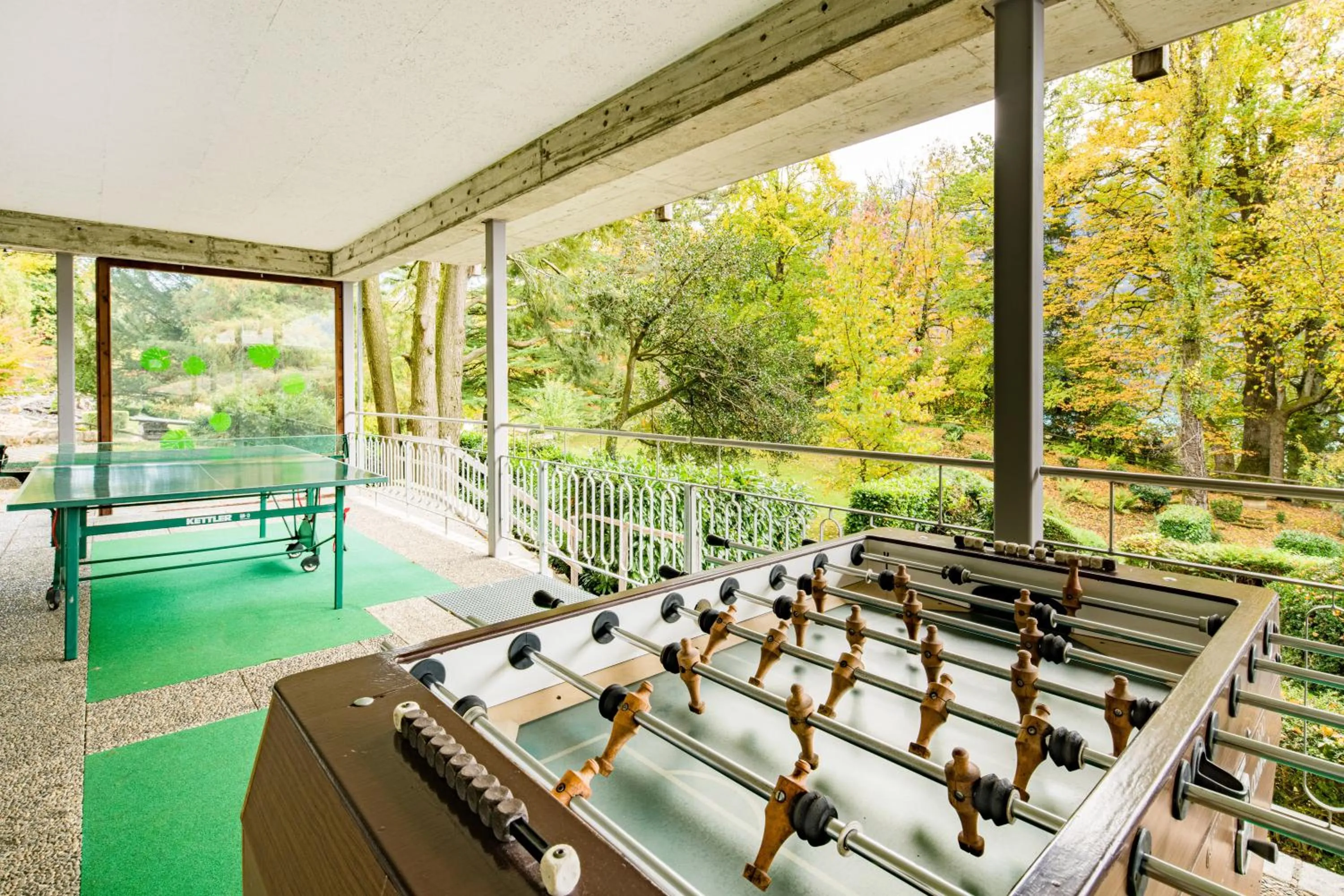 Table tennis in Hotel Lindenhof by Crossworld AG