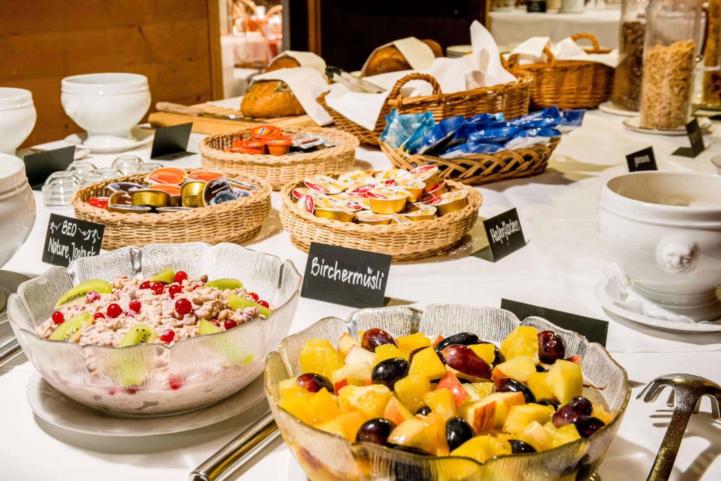 Buffet breakfast in Hotel Lindenhof by Crossworld AG