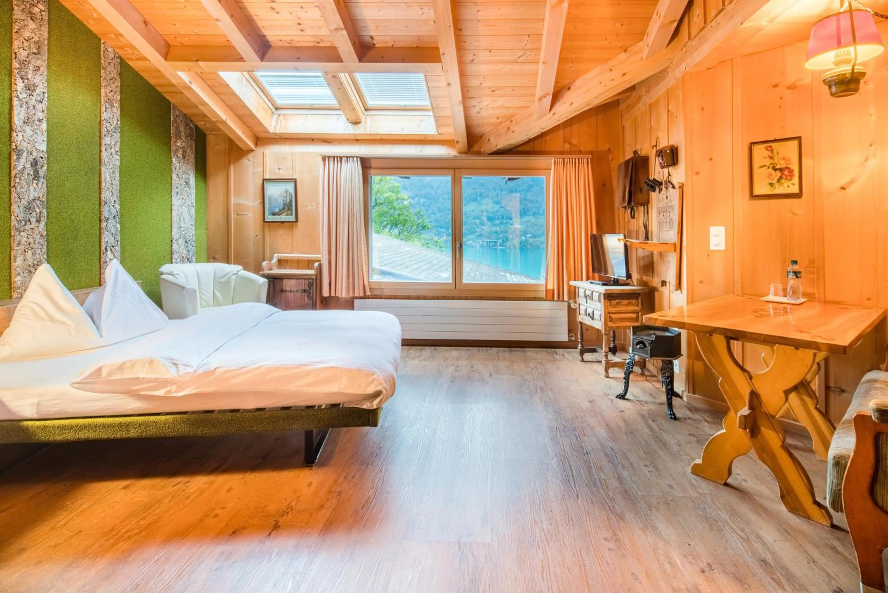 Photo of the whole room, Bed in Hotel Lindenhof by Crossworld AG