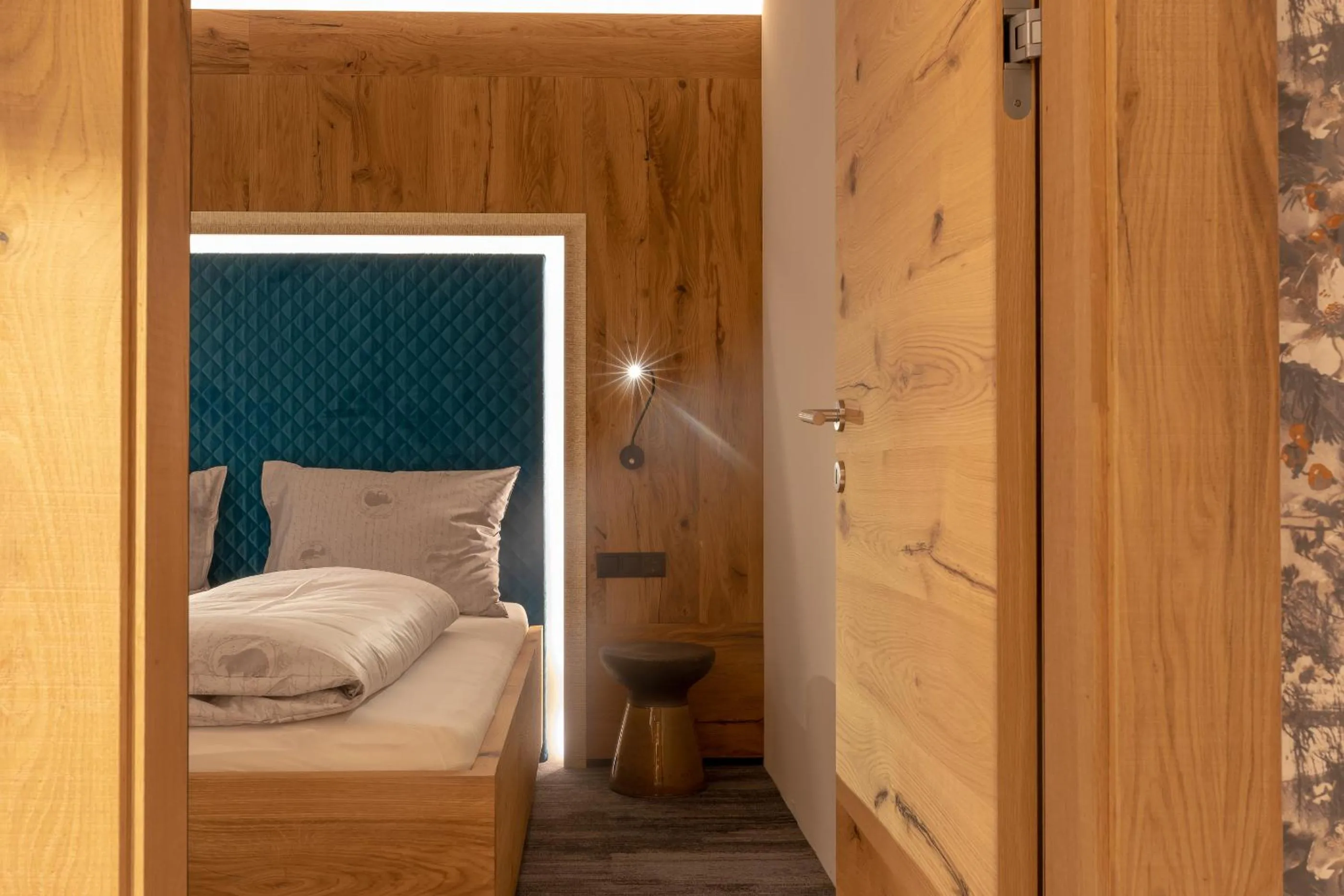 Bed in Appartement Zillertal Klee mit Restaurant KleemenTine