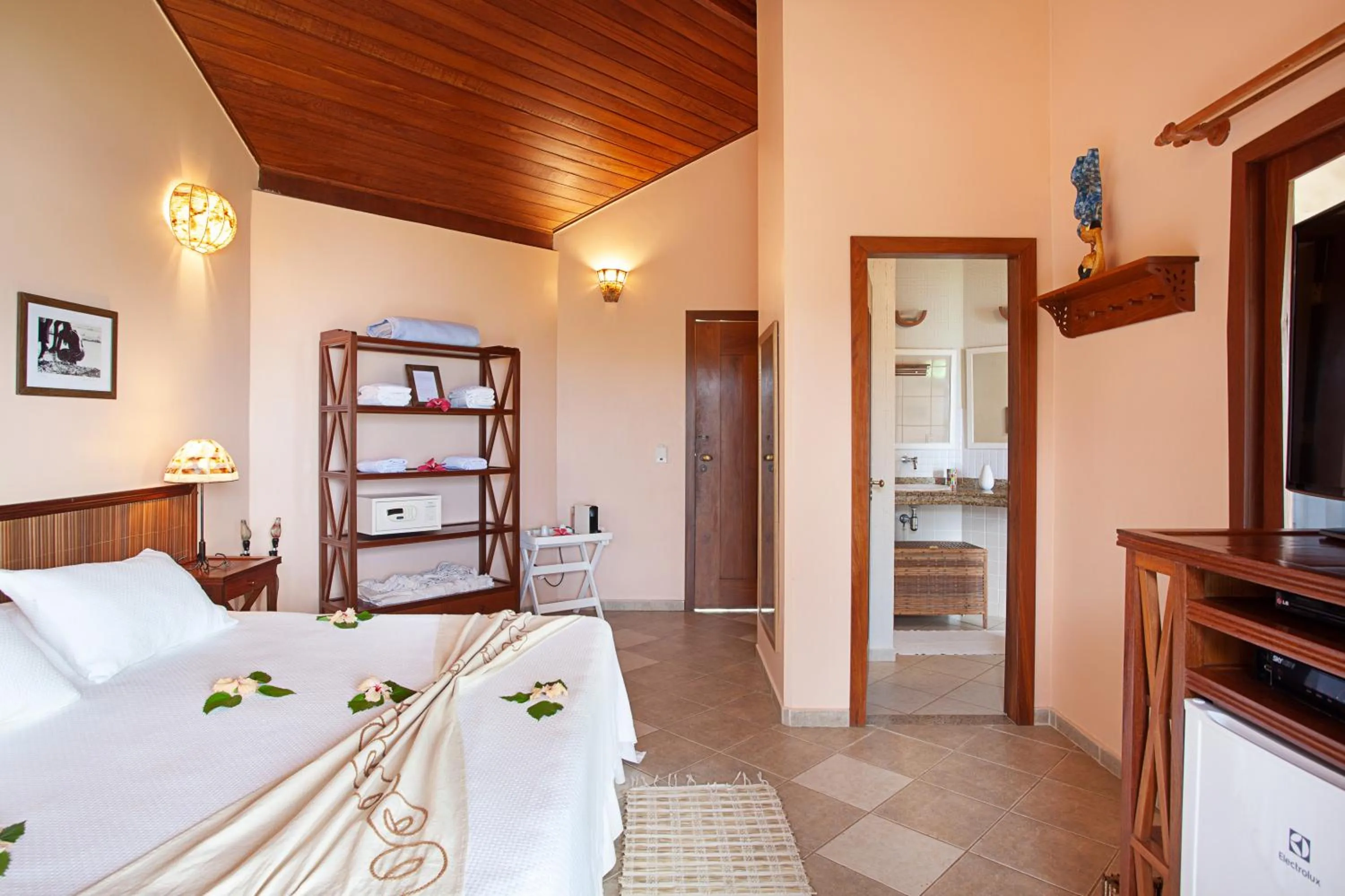 Photo of the whole room, Bed in Pousada Mangabeiras