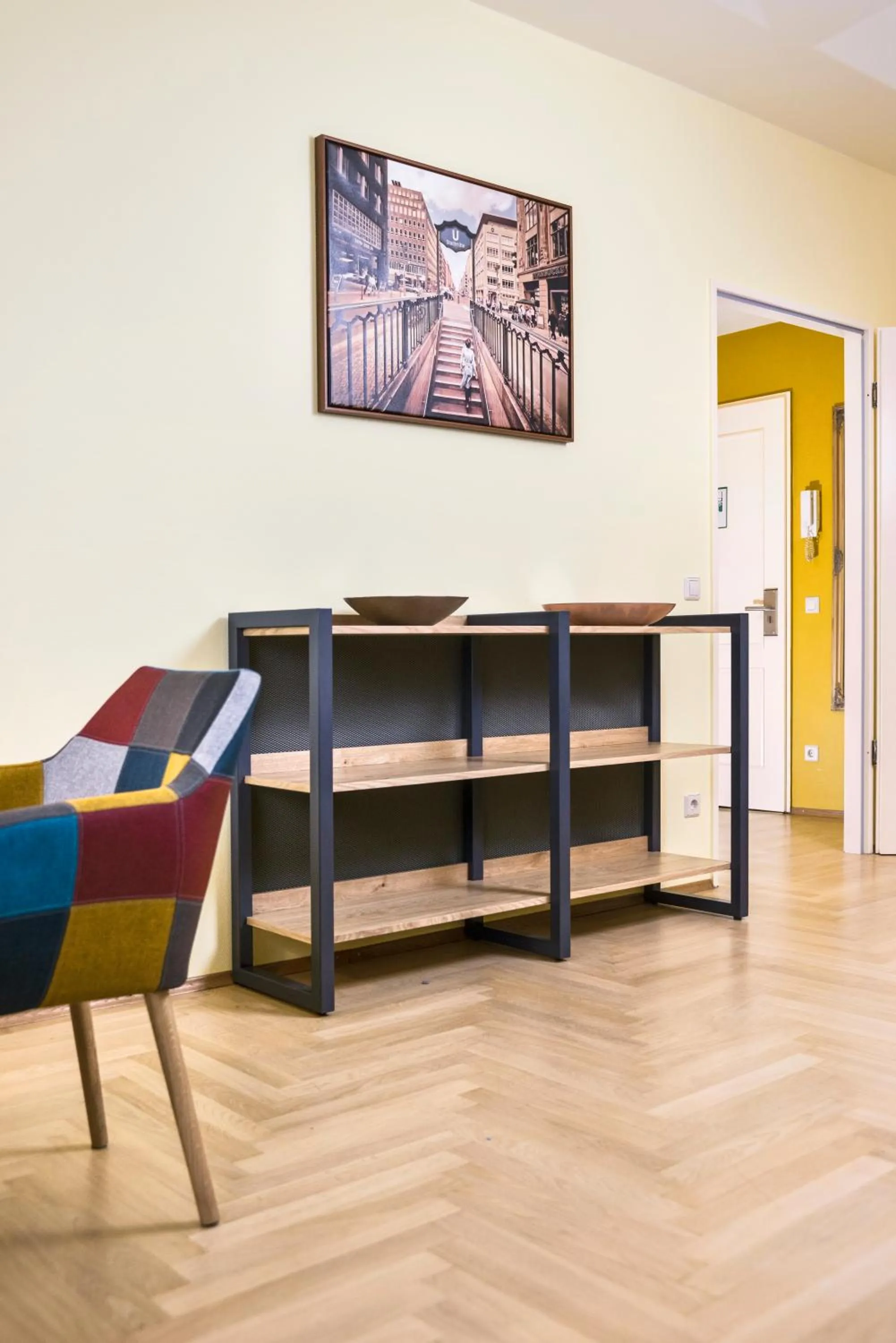 hair dresser, Bed in AMC Apartments Ku'damm & Bundesallee