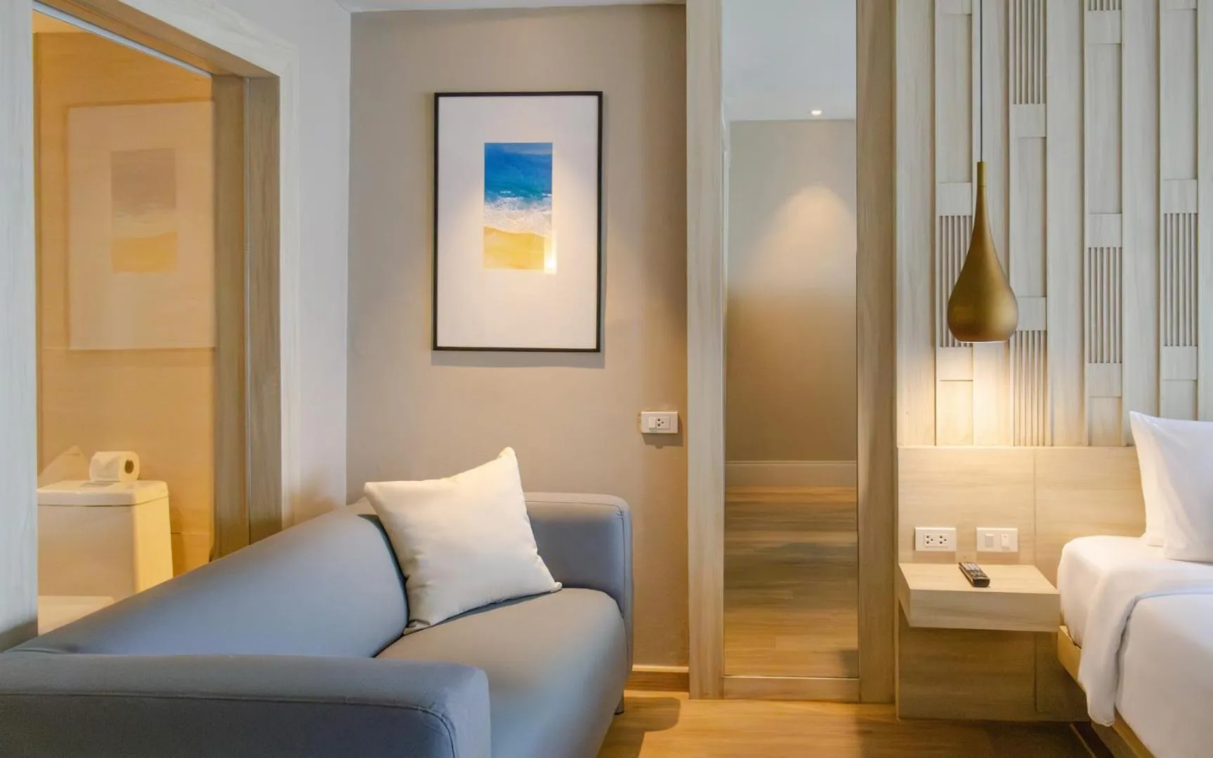 Bed in Namaka Resort Kamala