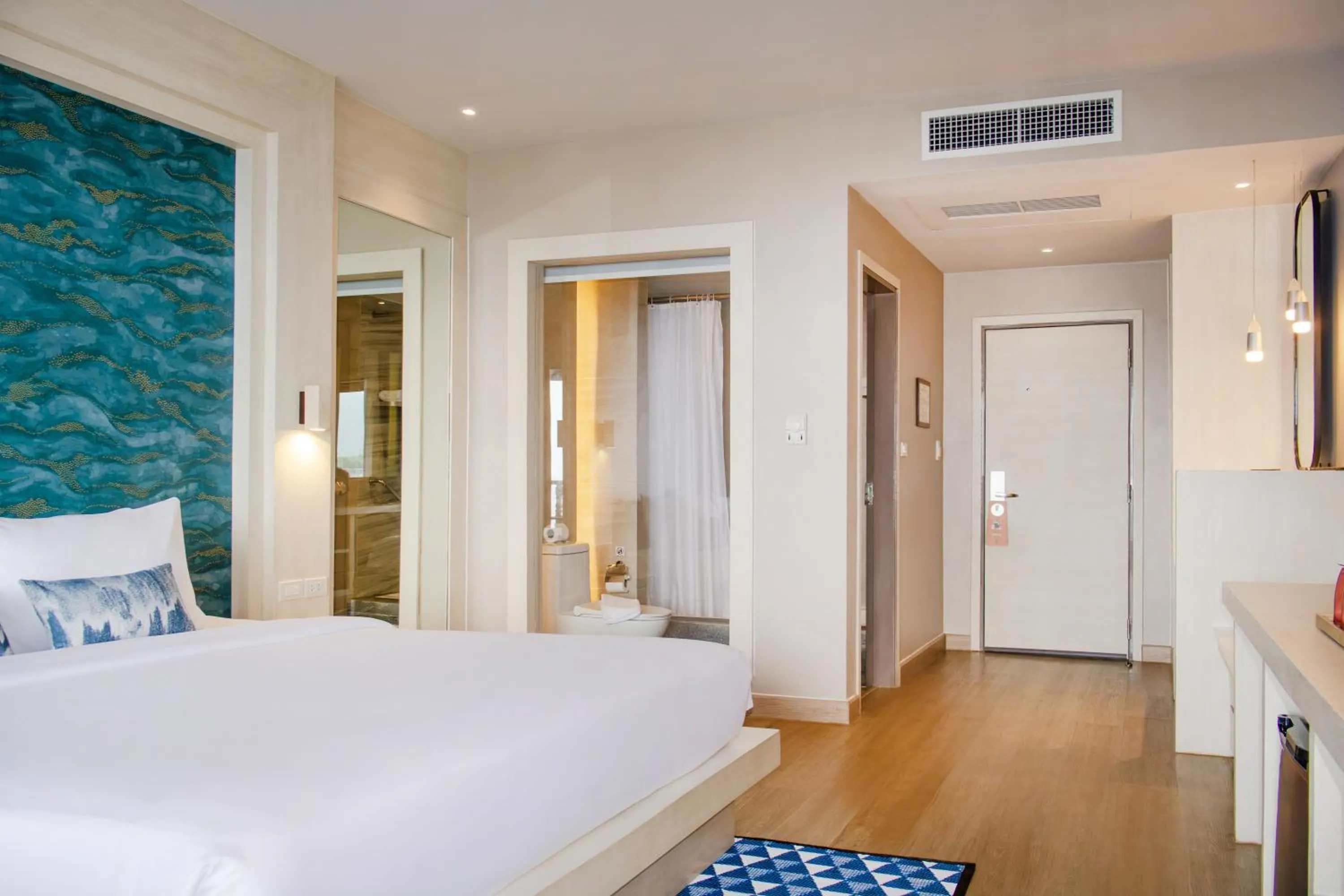 Bed in Namaka Resort Kamala