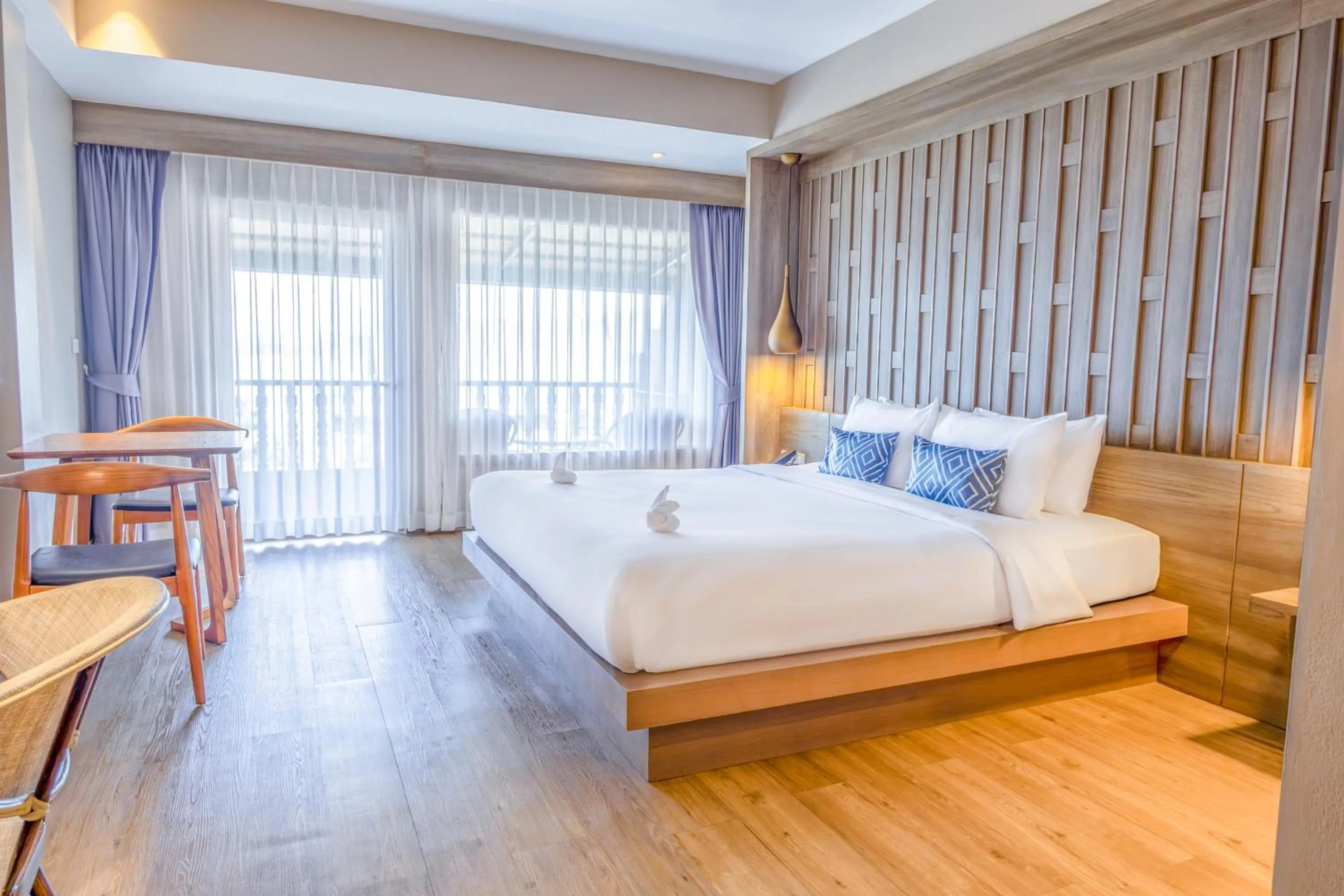 Bed in Namaka Resort Kamala