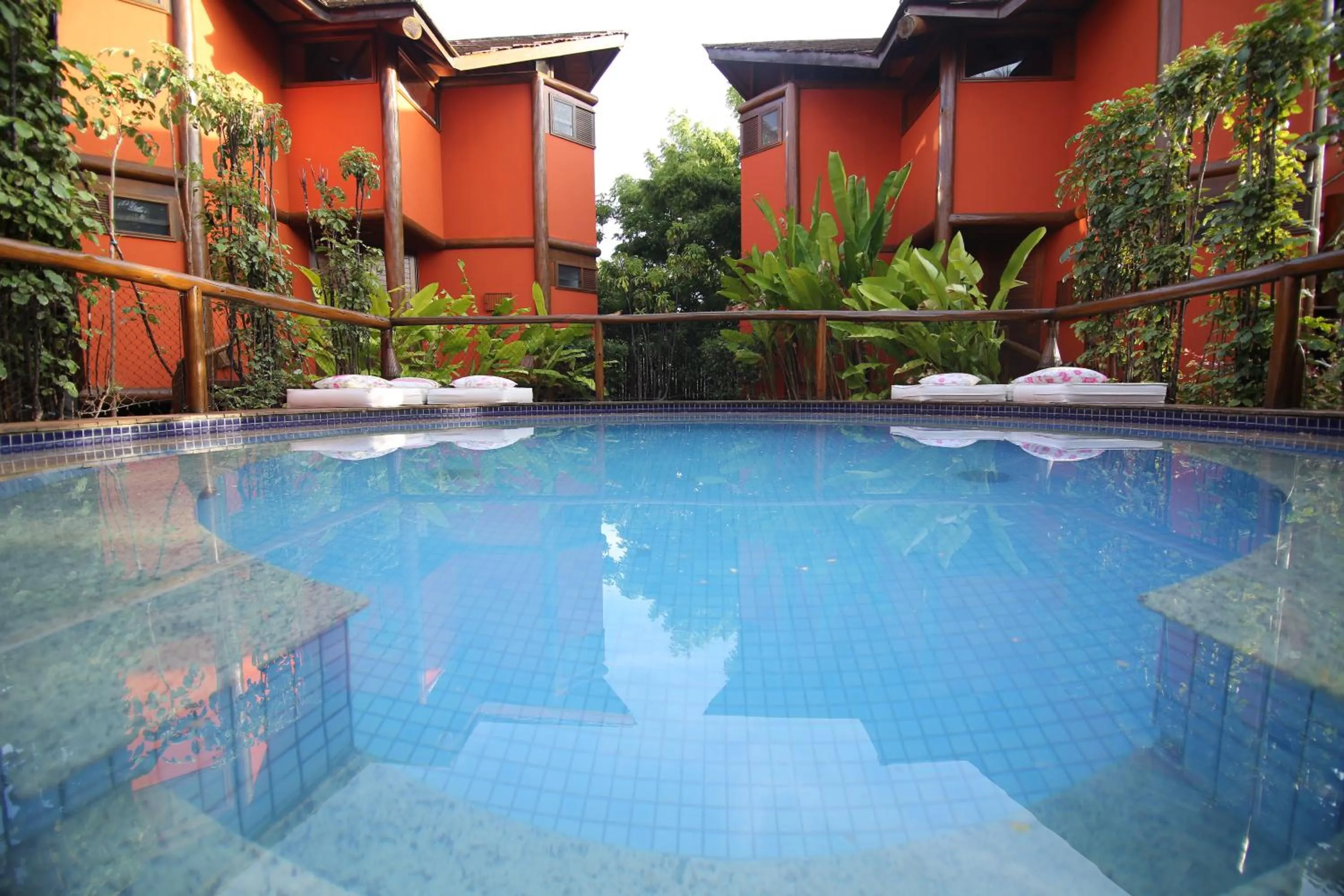 Swimming pool in Pousada Triboju