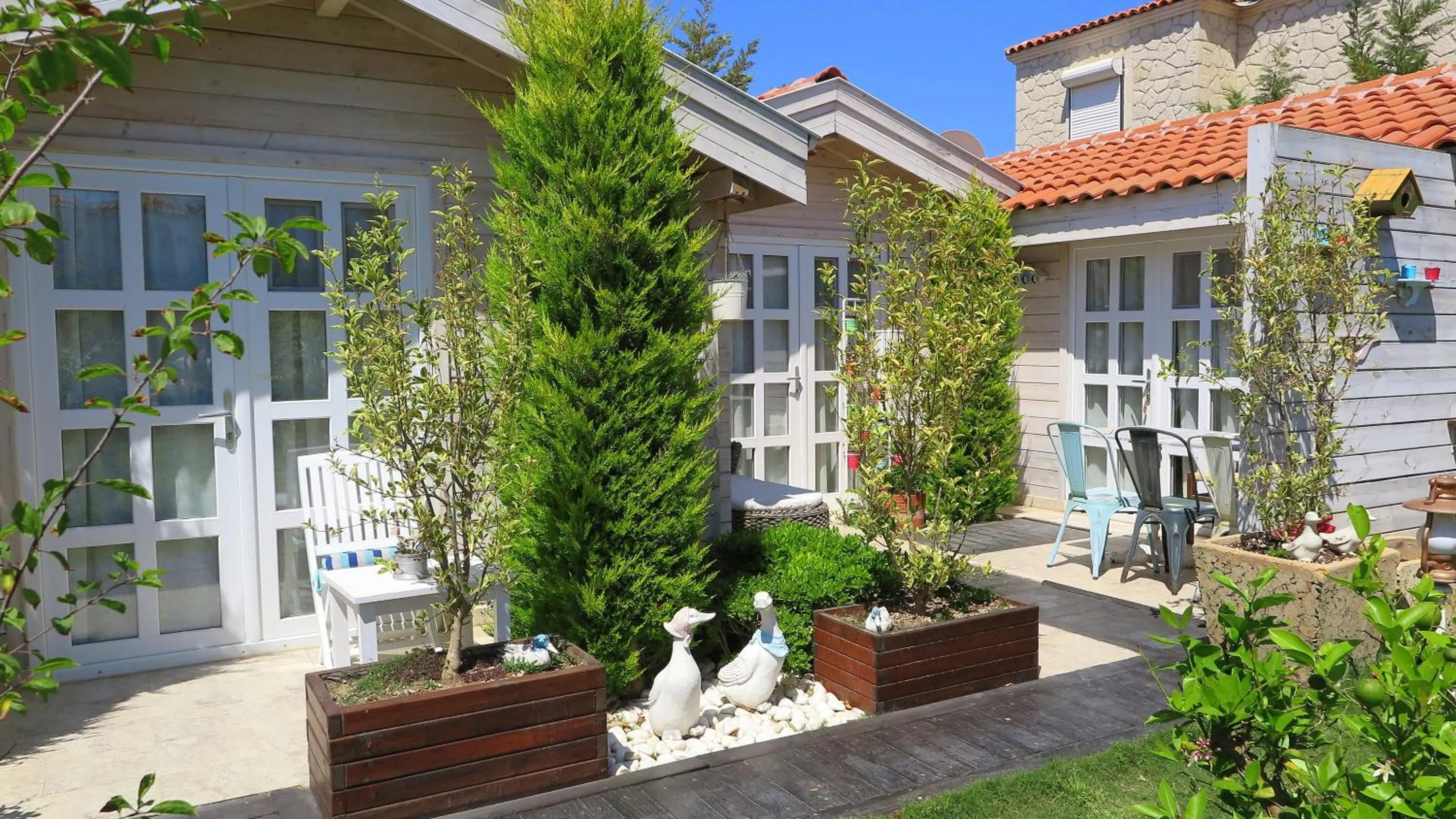 Property building in Bay C