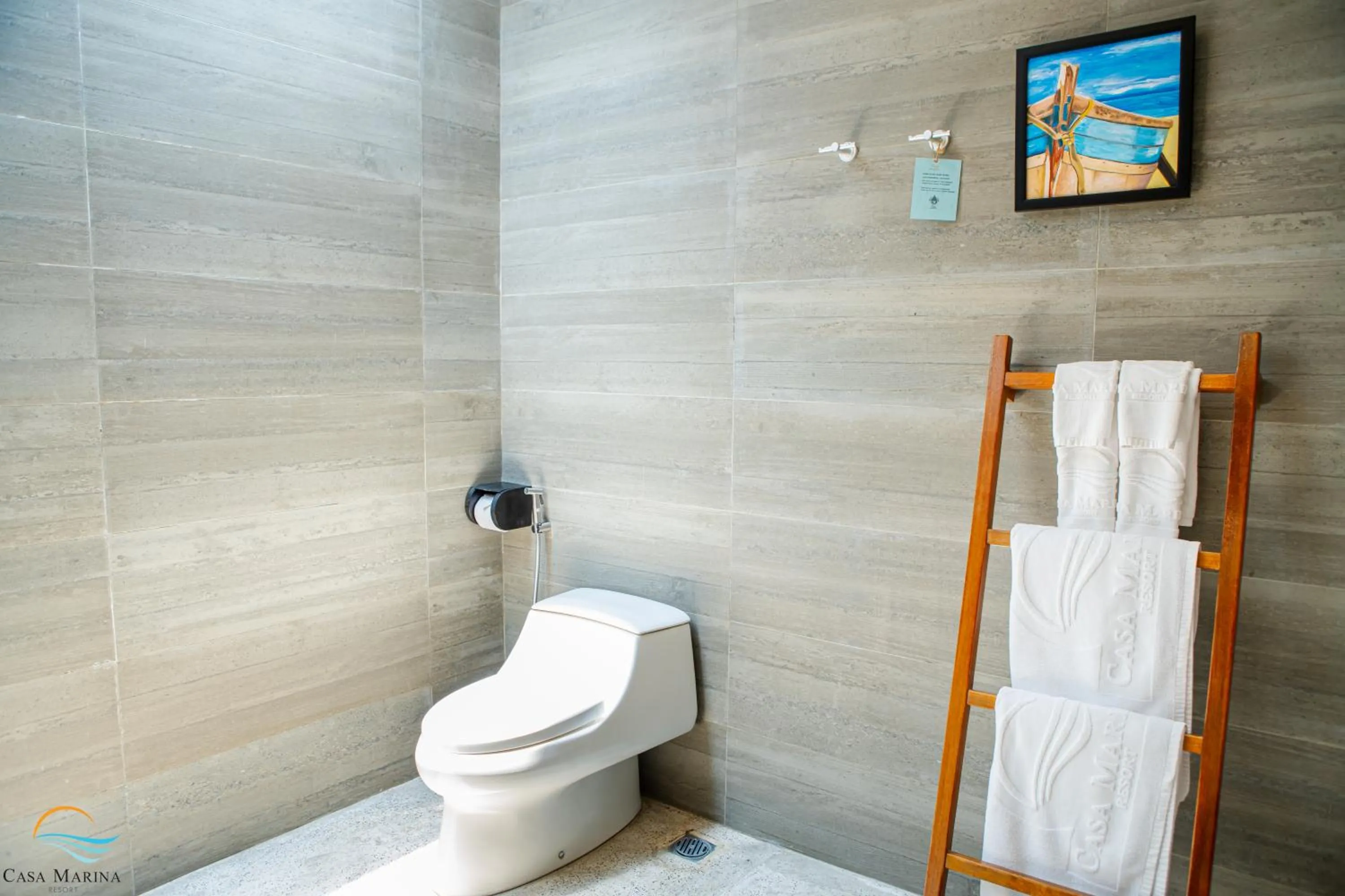 Toilet in Casa Marina Resort