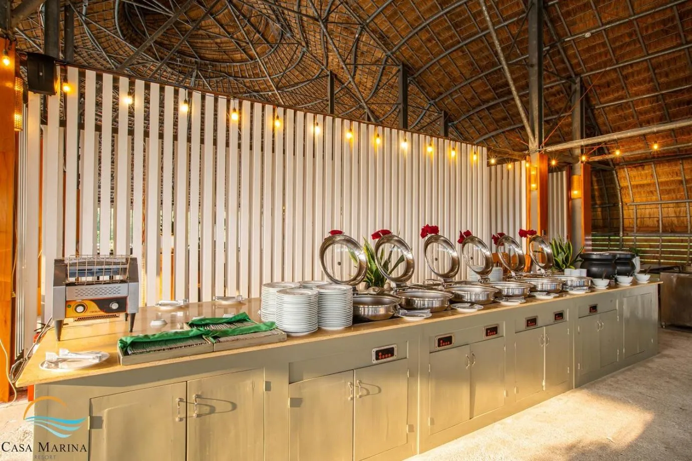 Food and drinks in Casa Marina Resort