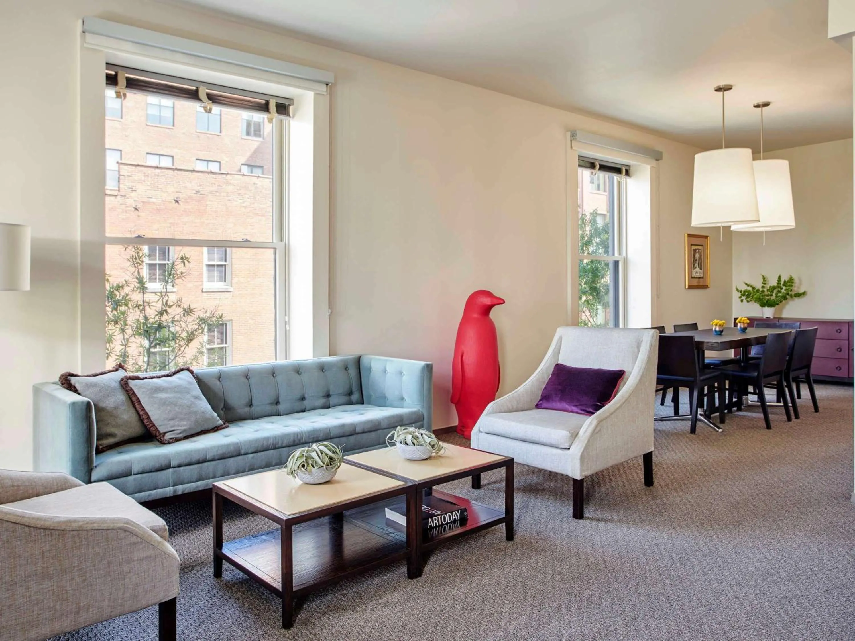 Photo of the whole room in 21c Museum Hotel Louisville