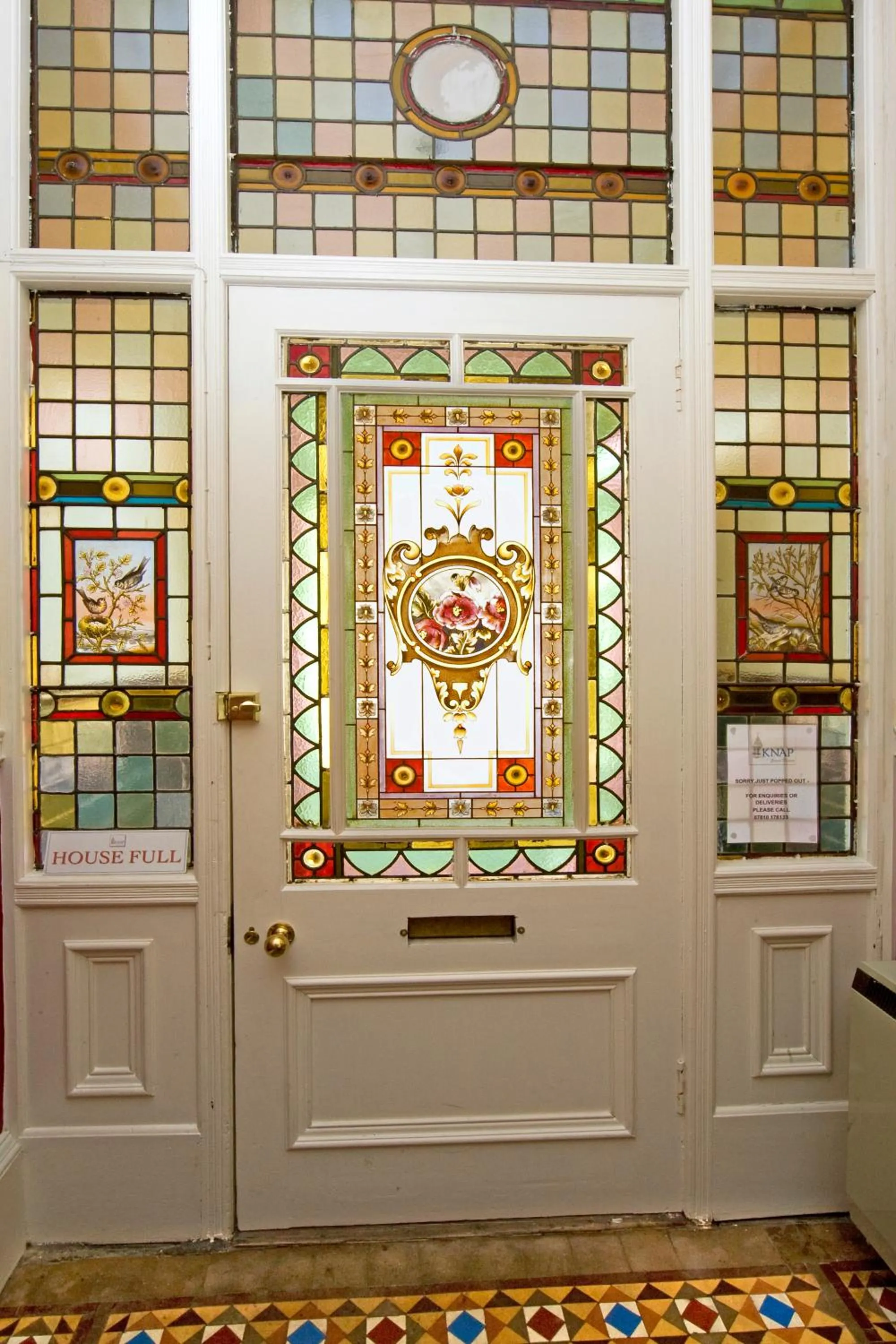 Facade/entrance in Knap Guest House