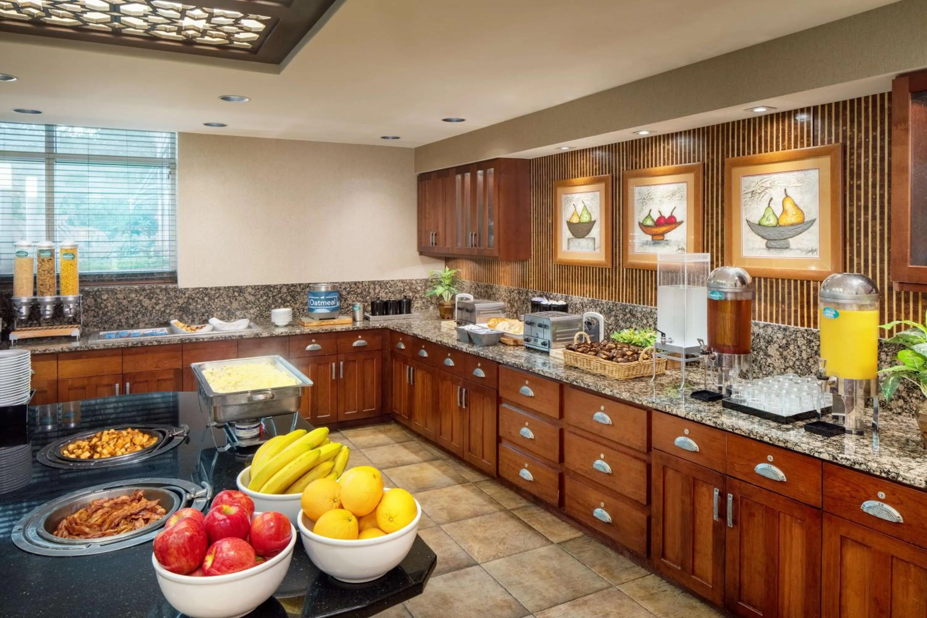 Breakfast in Homewood Suites by Hilton Rockville- Gaithersburg