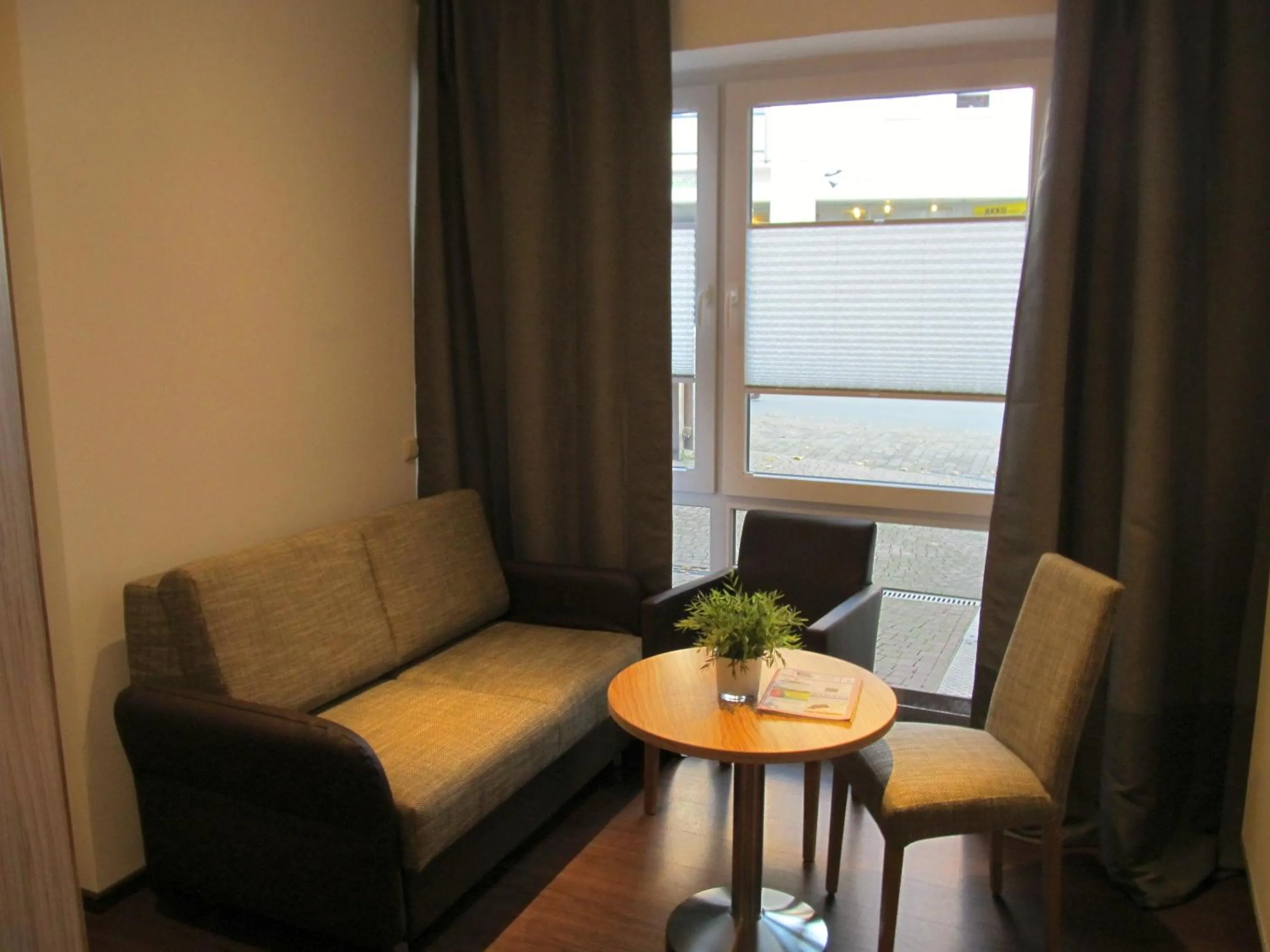 Decorative detail in Zum Treppche Hotel Garni