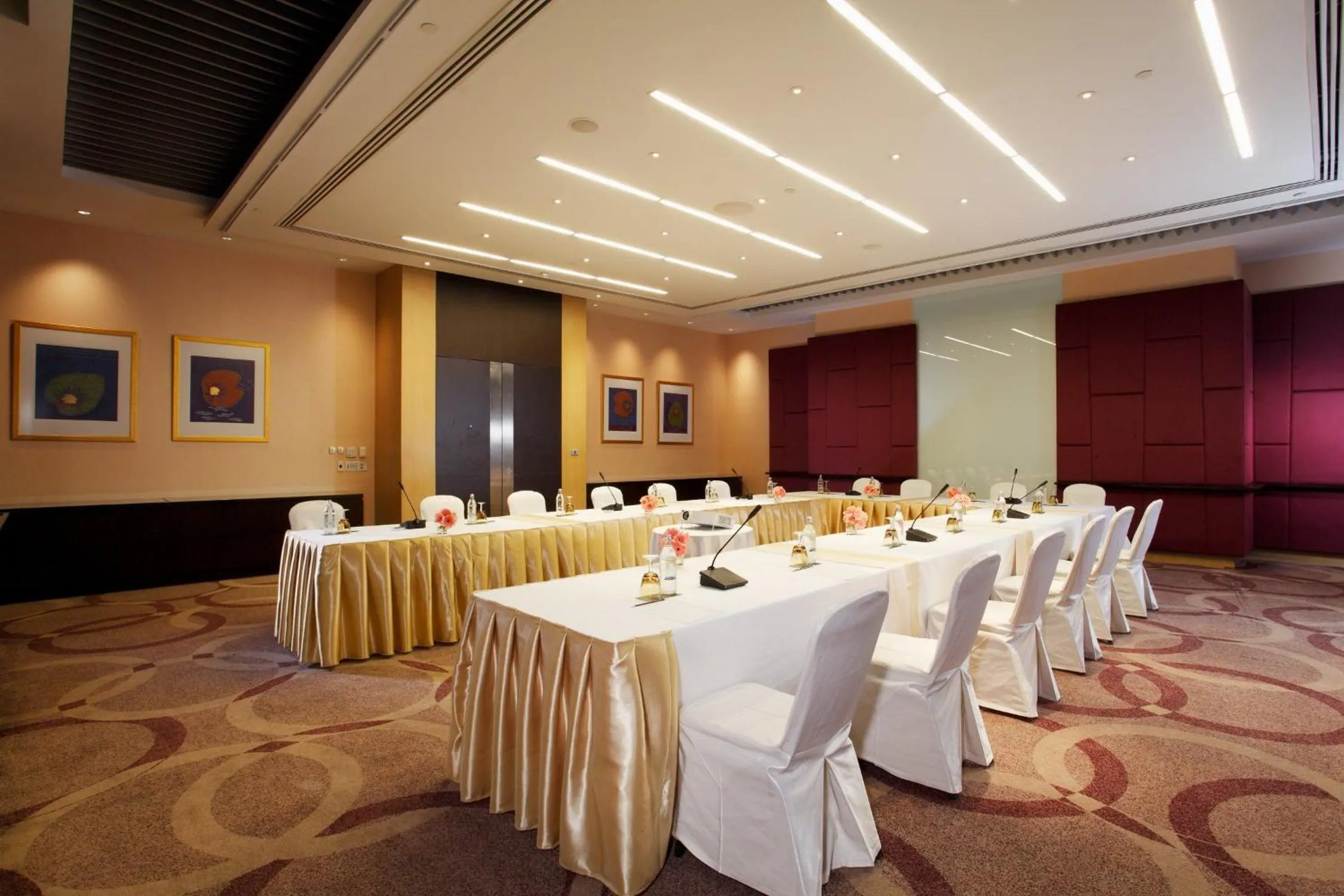 Meeting/conference room in Centara Grand At CentralWorld
