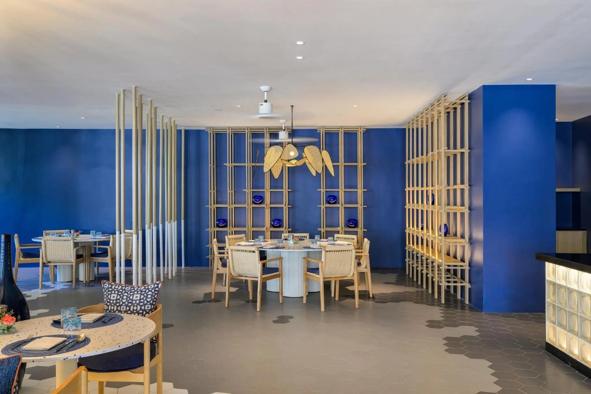 Restaurant/places to eat in Centara Karon Resort Phuket