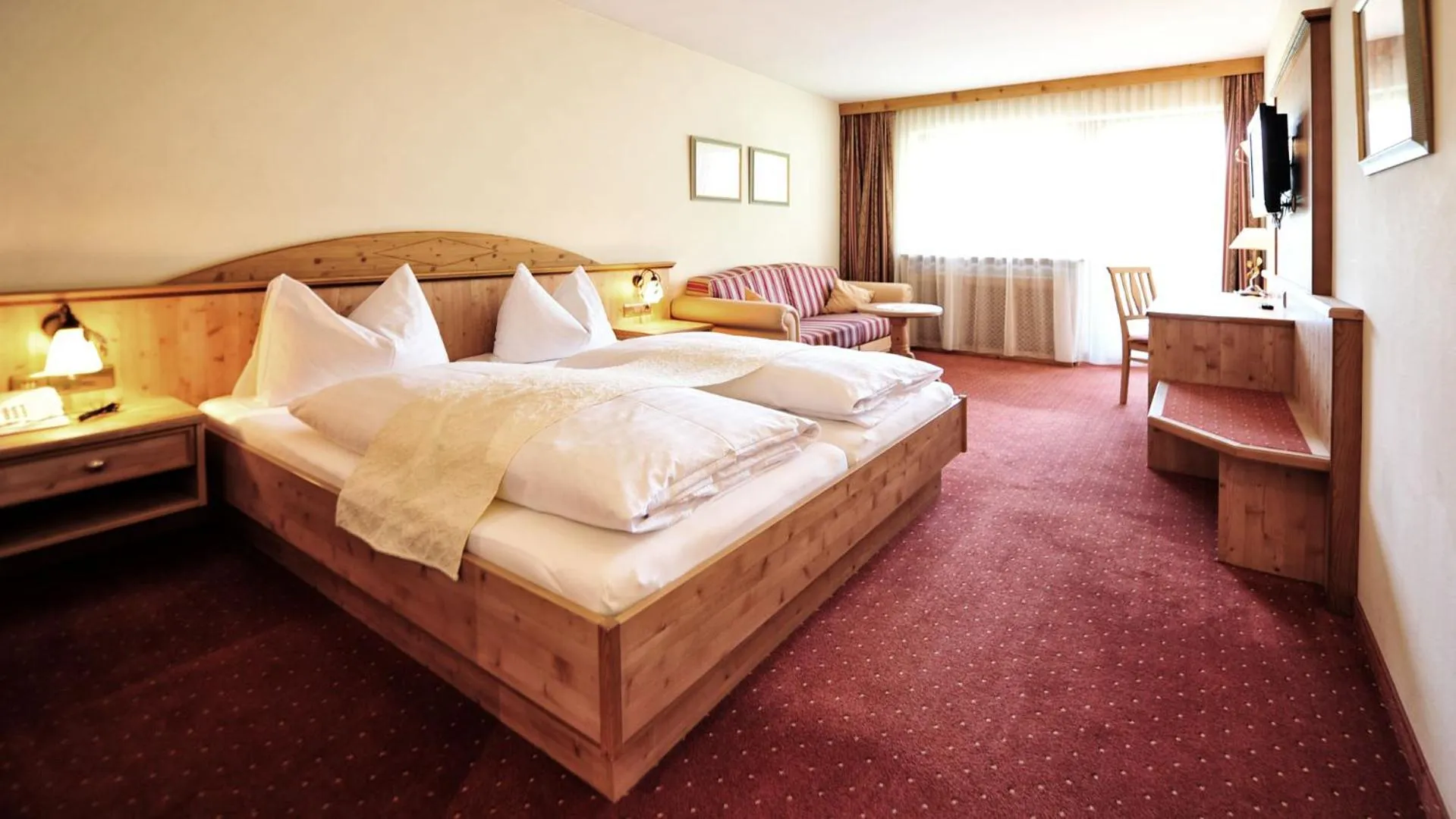 Bed in Hotel Königsblick by keyone