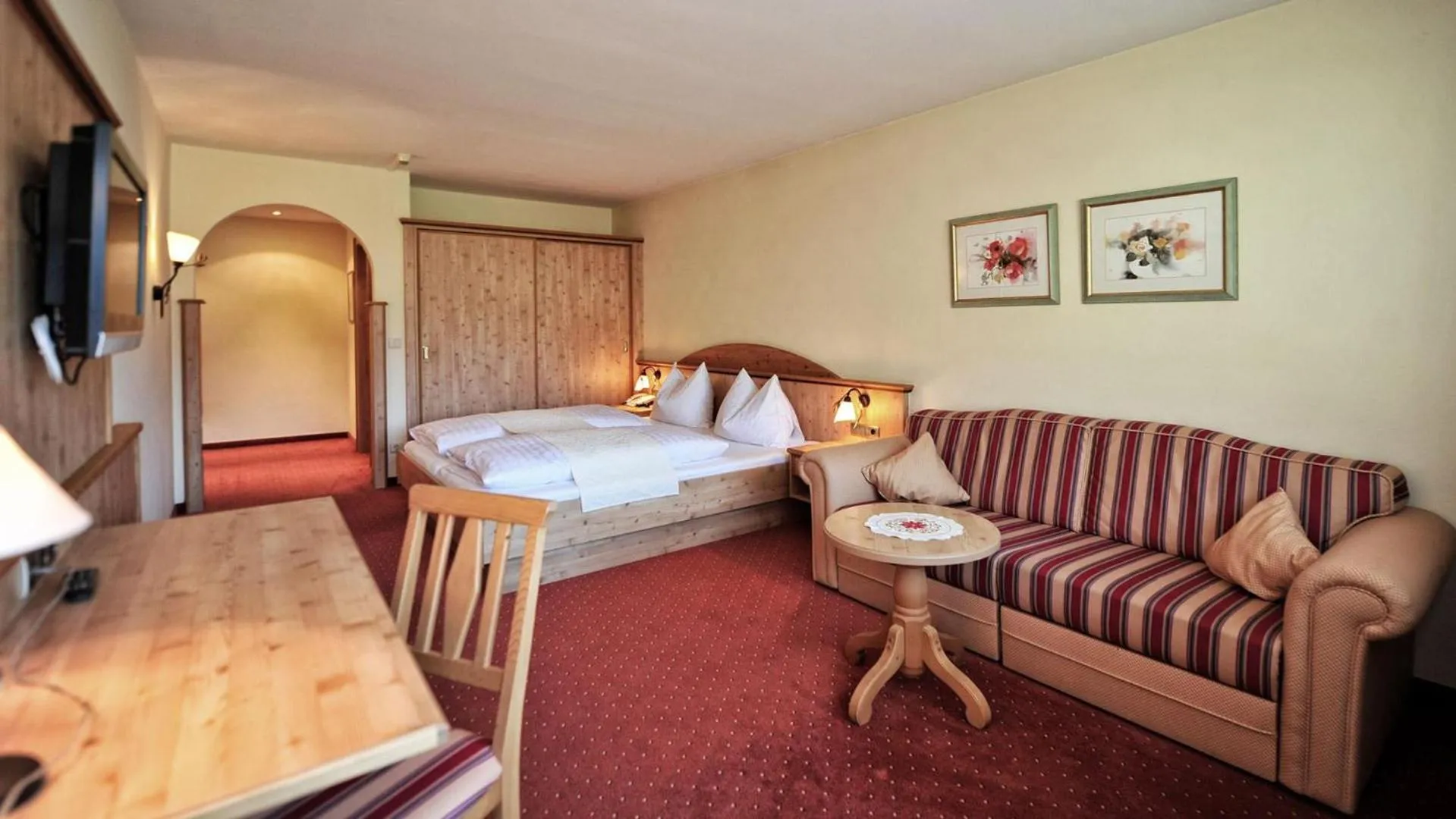 Photo of the whole room in Hotel Königsblick by keyone