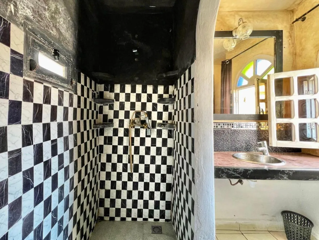 Essaouira Youth Hostel & Social Travel